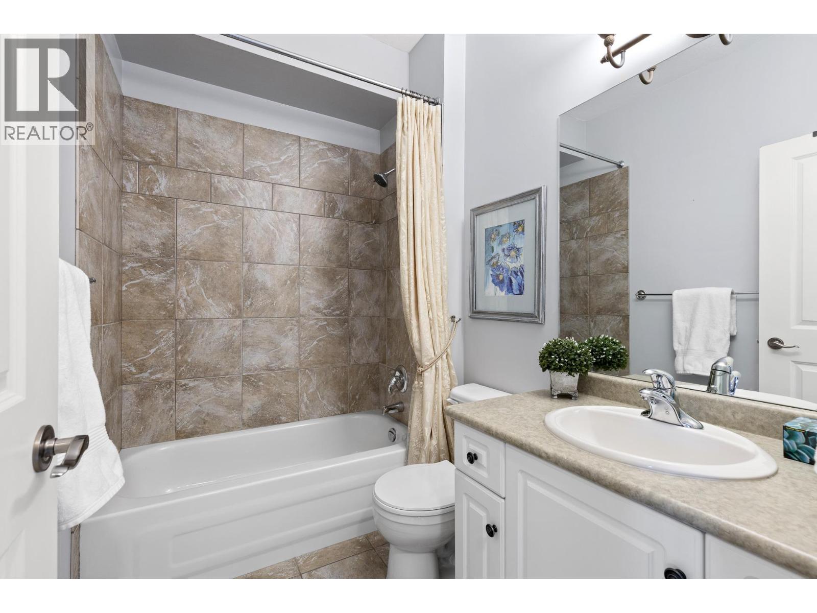 2288 Pine Vista Place