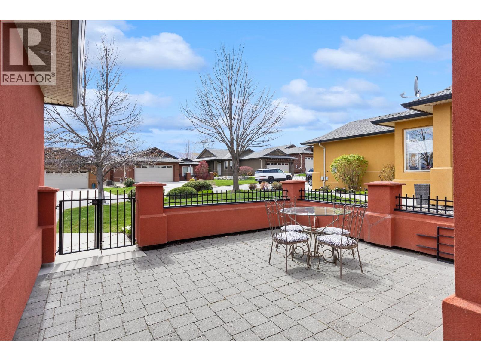 2288 Pine Vista Place