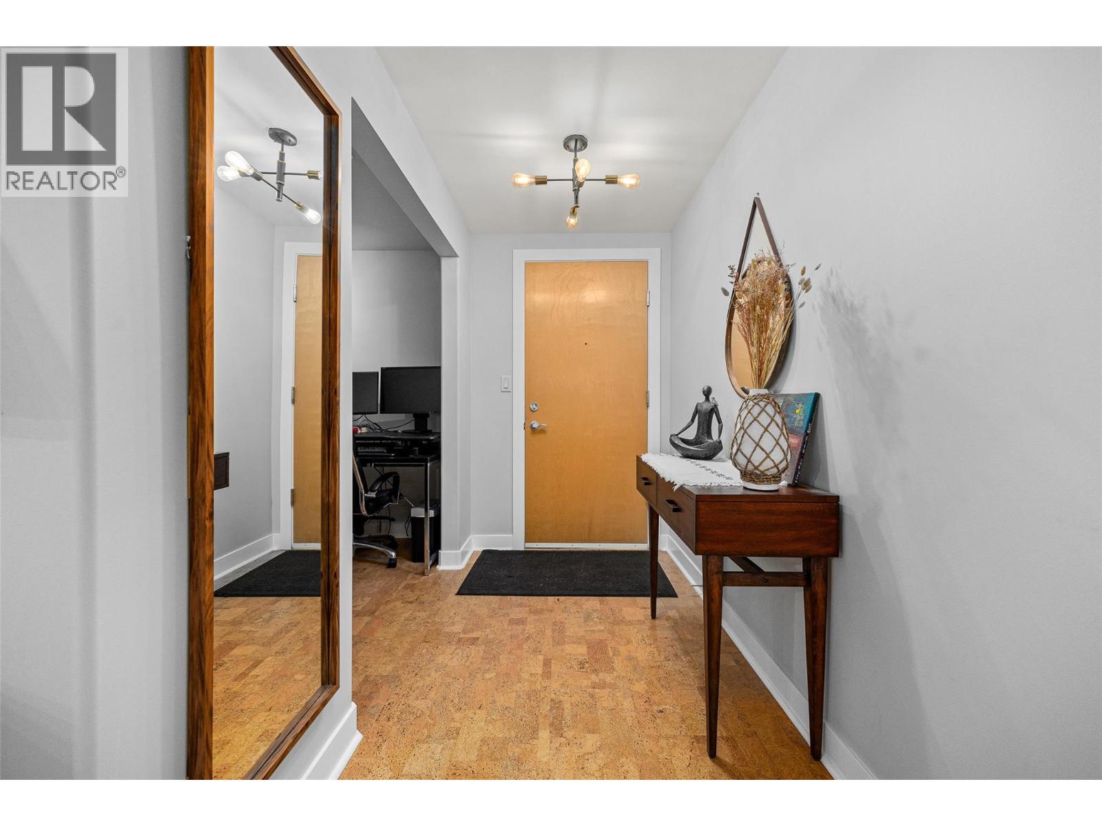 1160 Bernard Avenue Unit# 504