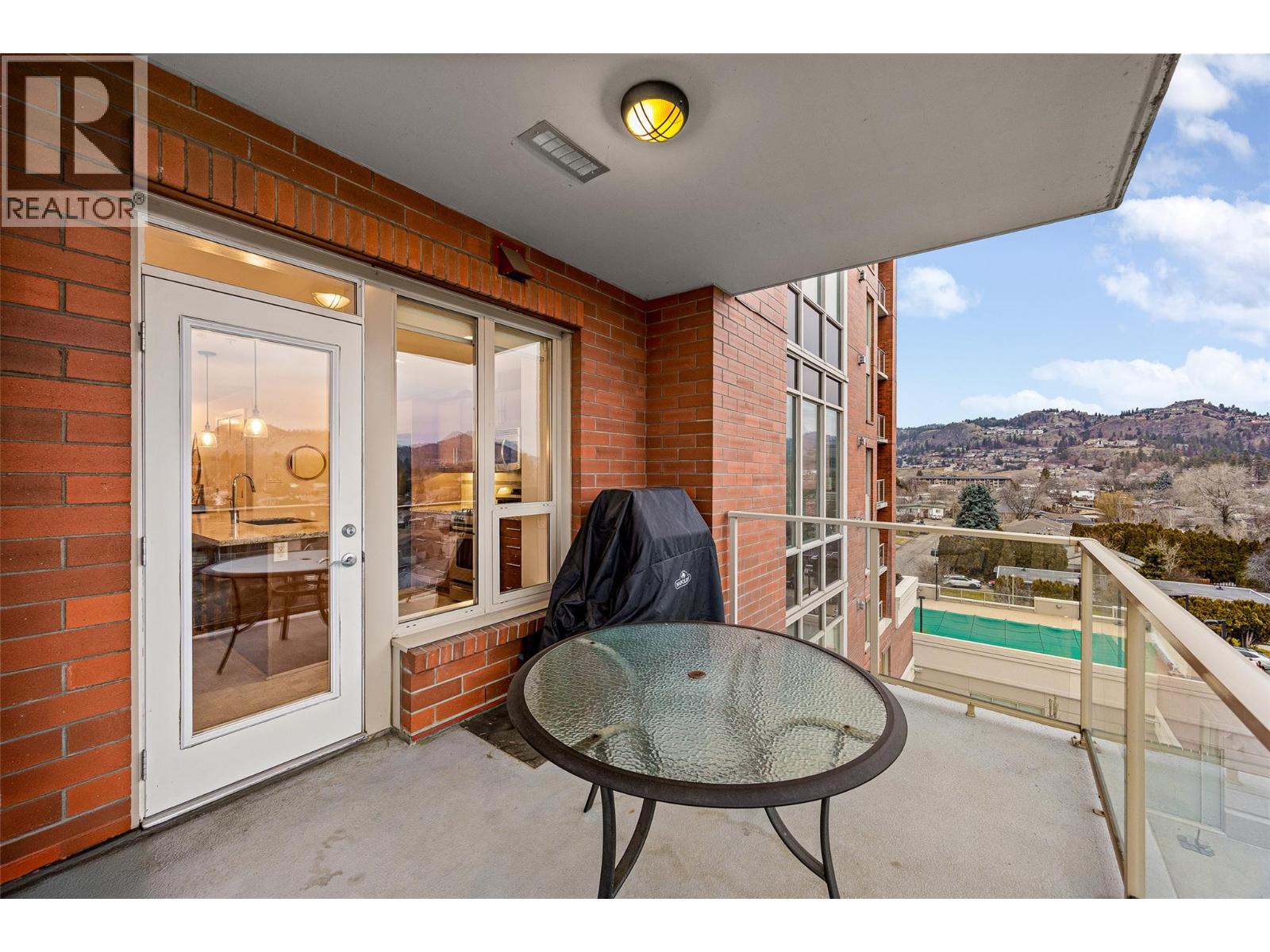 1160 Bernard Avenue Unit# 504