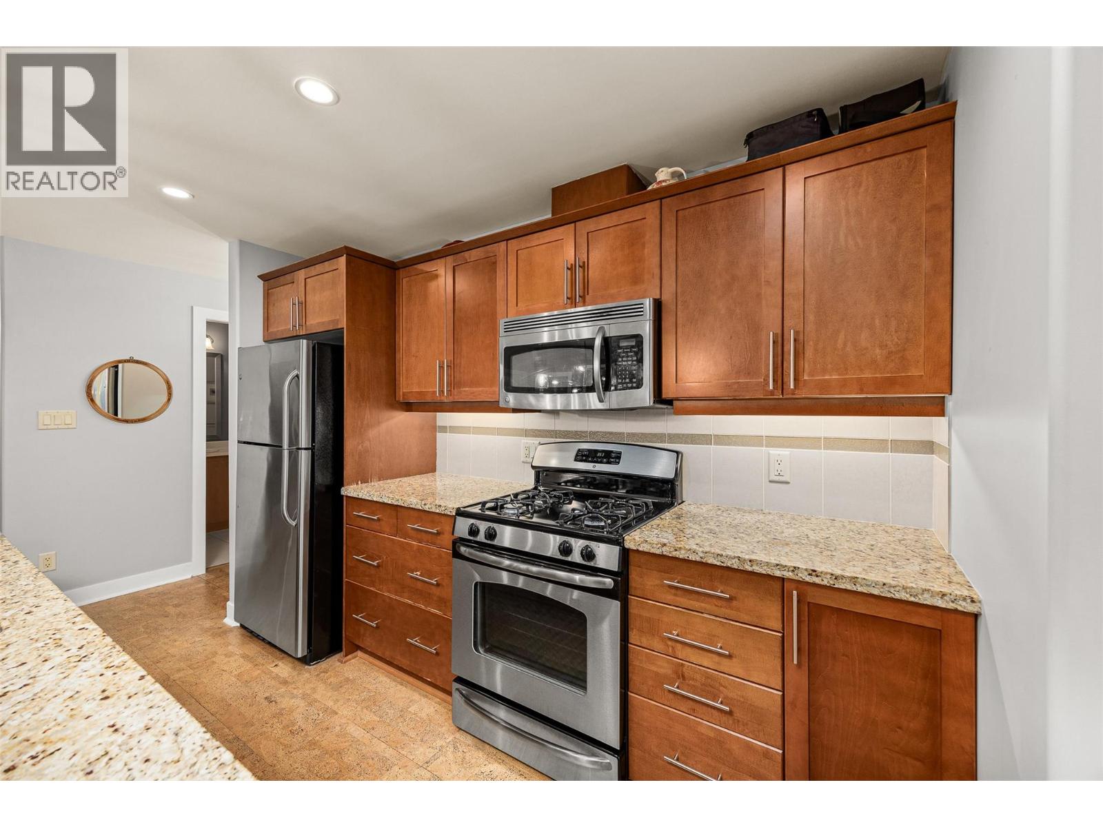 1160 Bernard Avenue Unit# 504