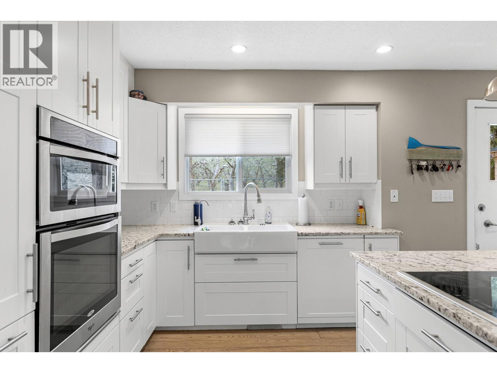 11438 Okanagan Centre Road E