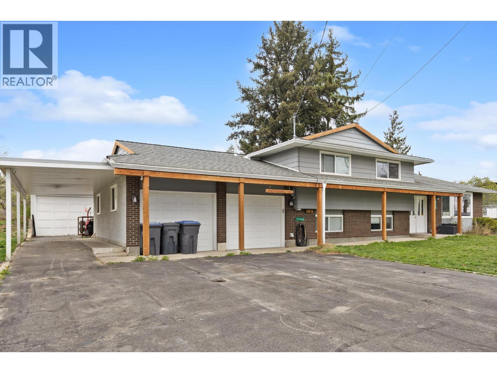 11438 Okanagan Centre Road E