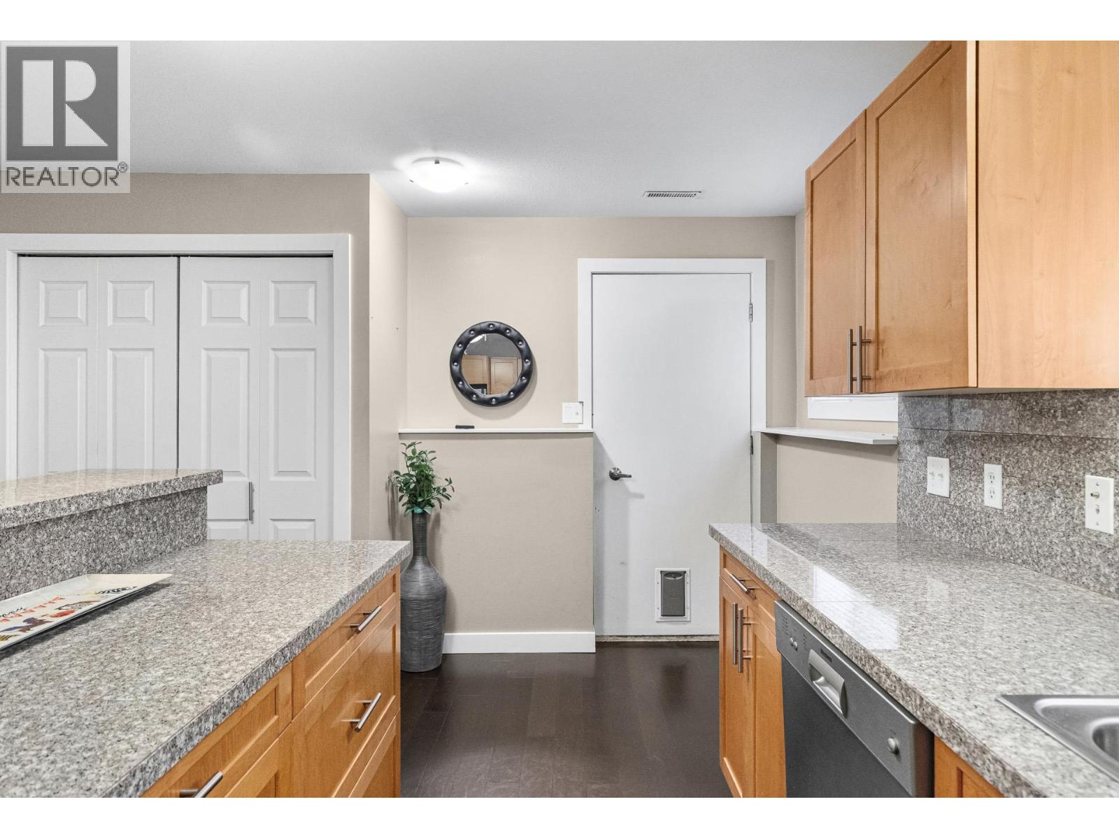 11438 Okanagan Centre Road E