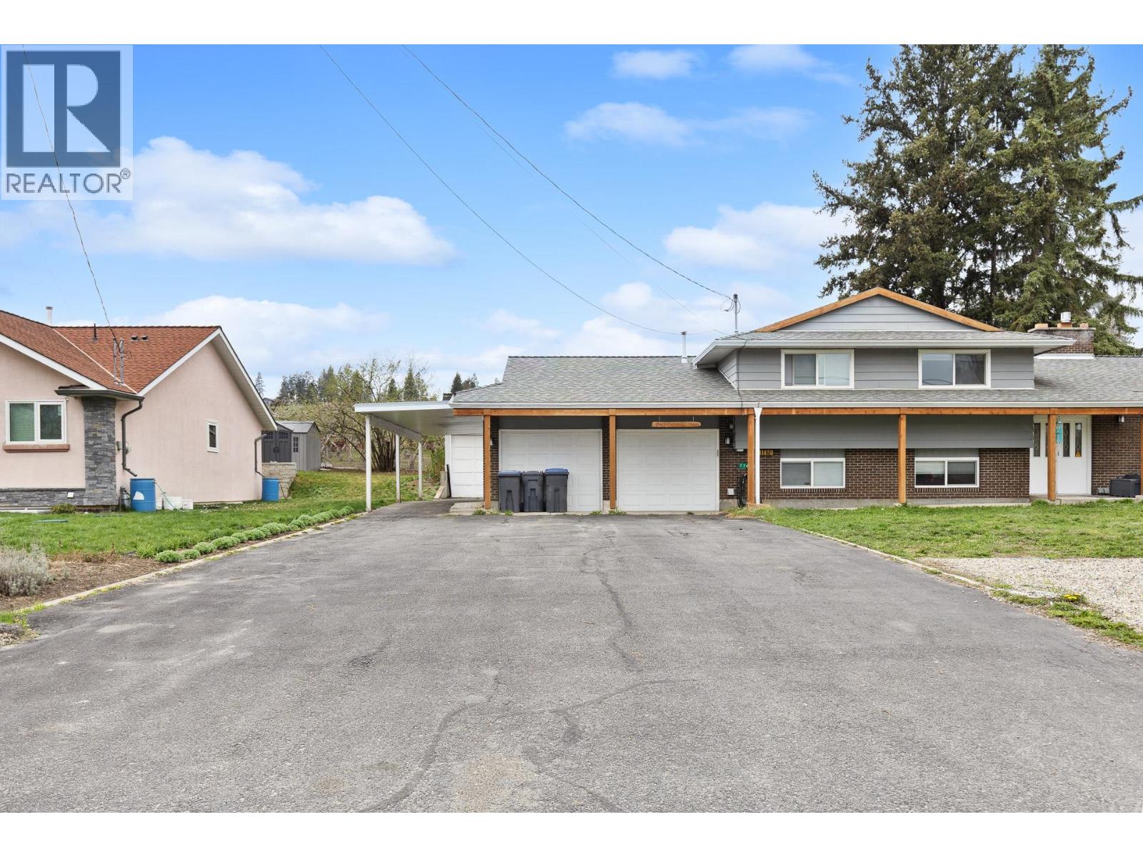 11438 Okanagan Centre Road E