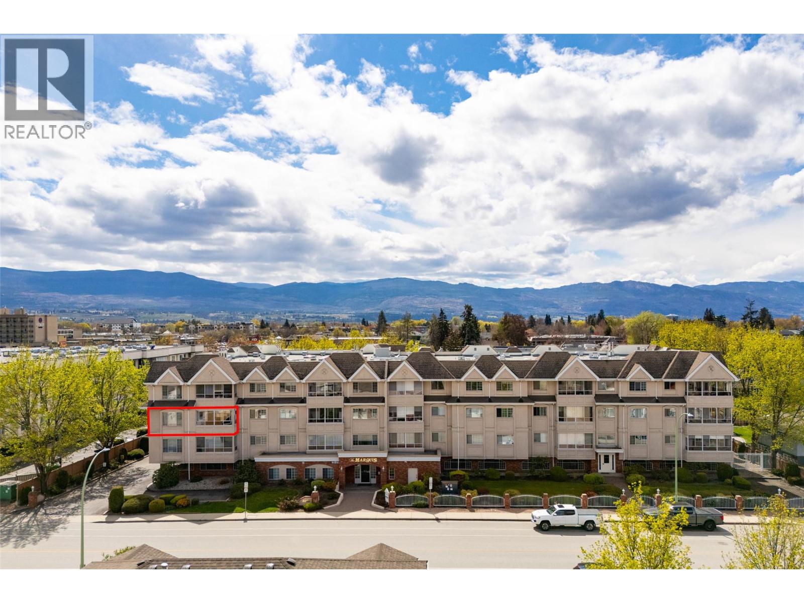 1055 Lawrence Avenue Unit# 202