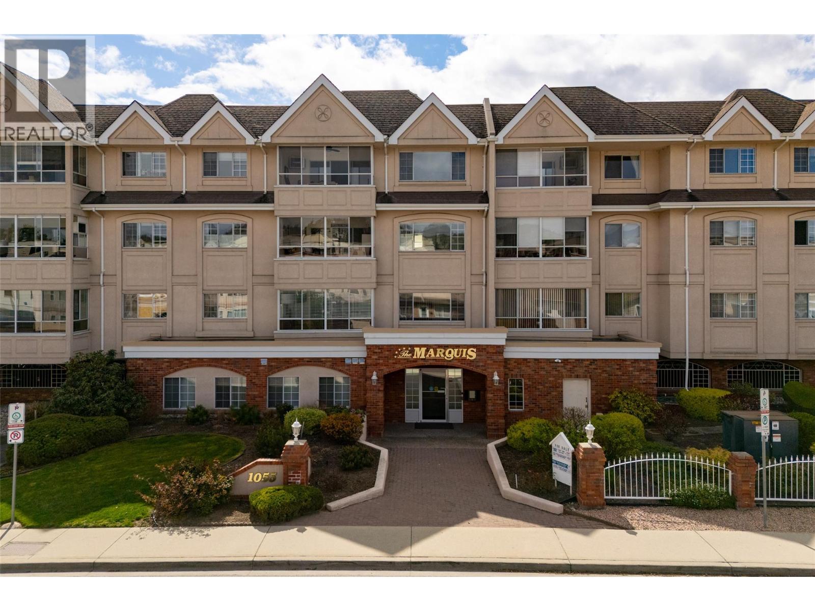 1055 Lawrence Avenue Unit# 202