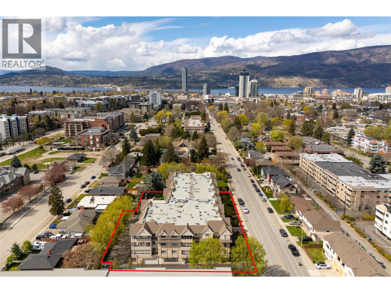 1055 Lawrence Avenue Unit# 202