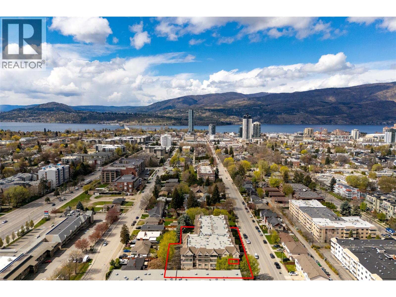 1055 Lawrence Avenue Unit# 202