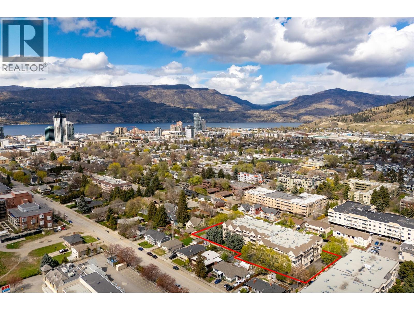 1055 Lawrence Avenue Unit# 202