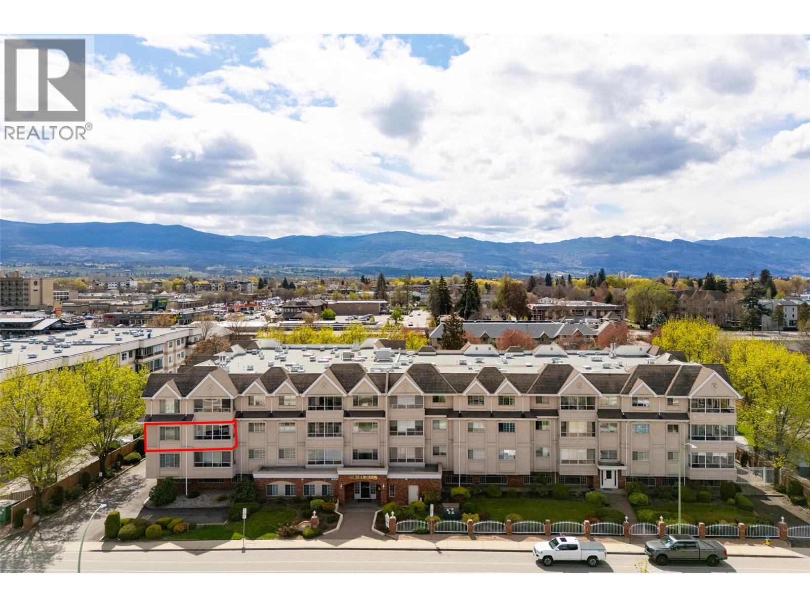 1055 Lawrence Avenue Unit# 202