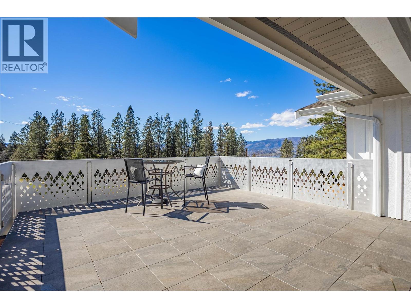 488 Sheila Crescent