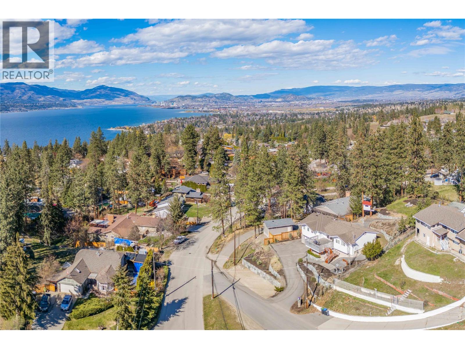 488 Sheila Crescent