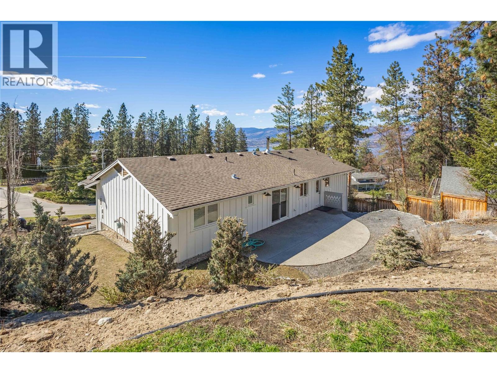 488 Sheila Crescent