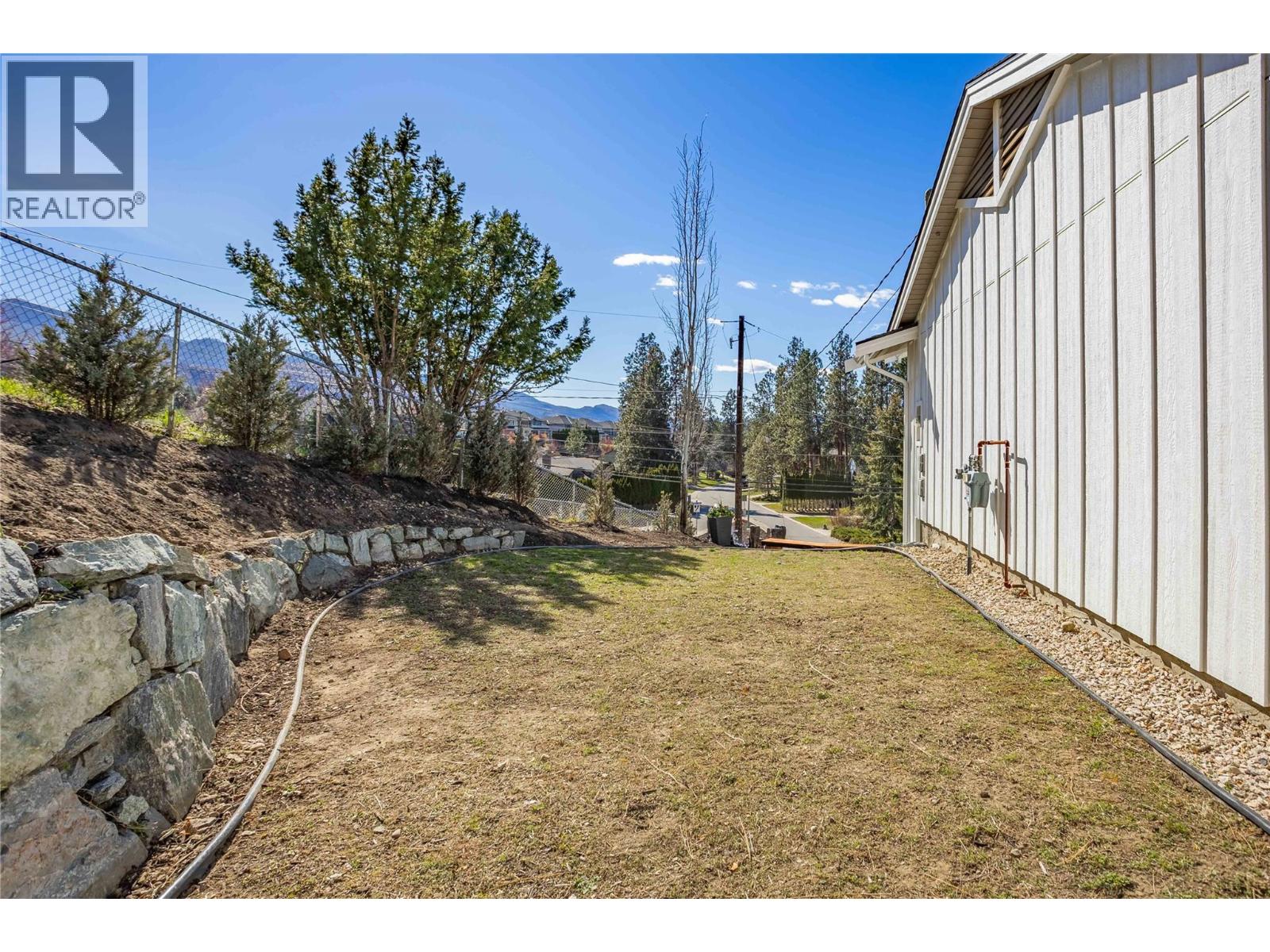 488 Sheila Crescent