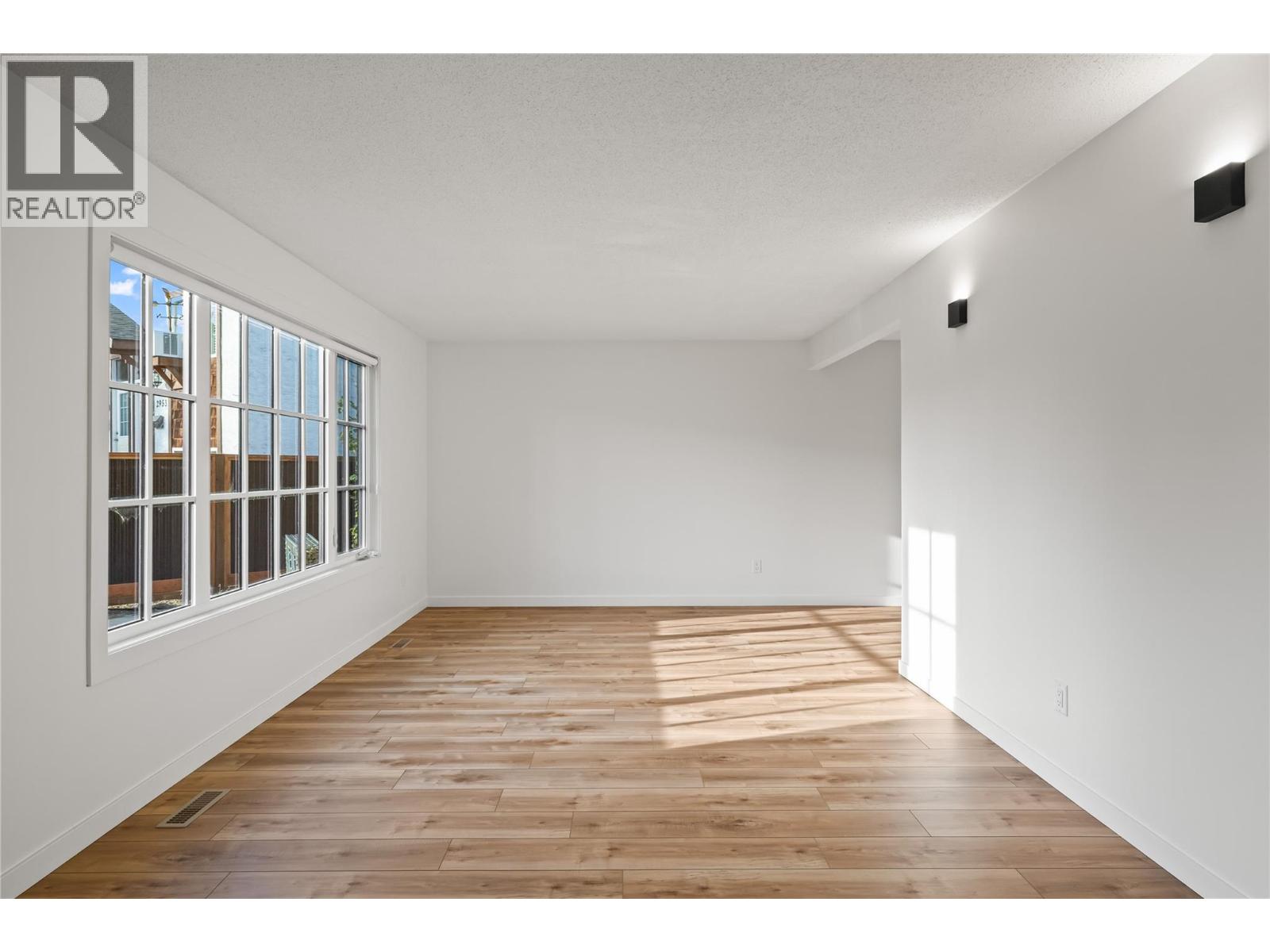 2957 Conlin Court Unit# 3