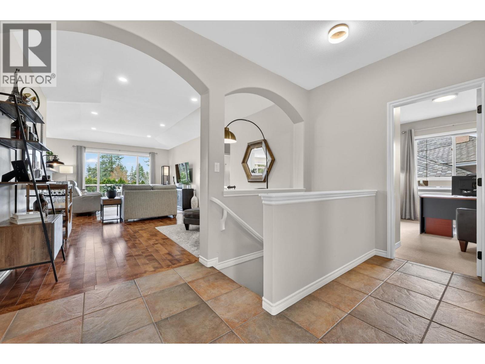 3925 Gallaghers Circle