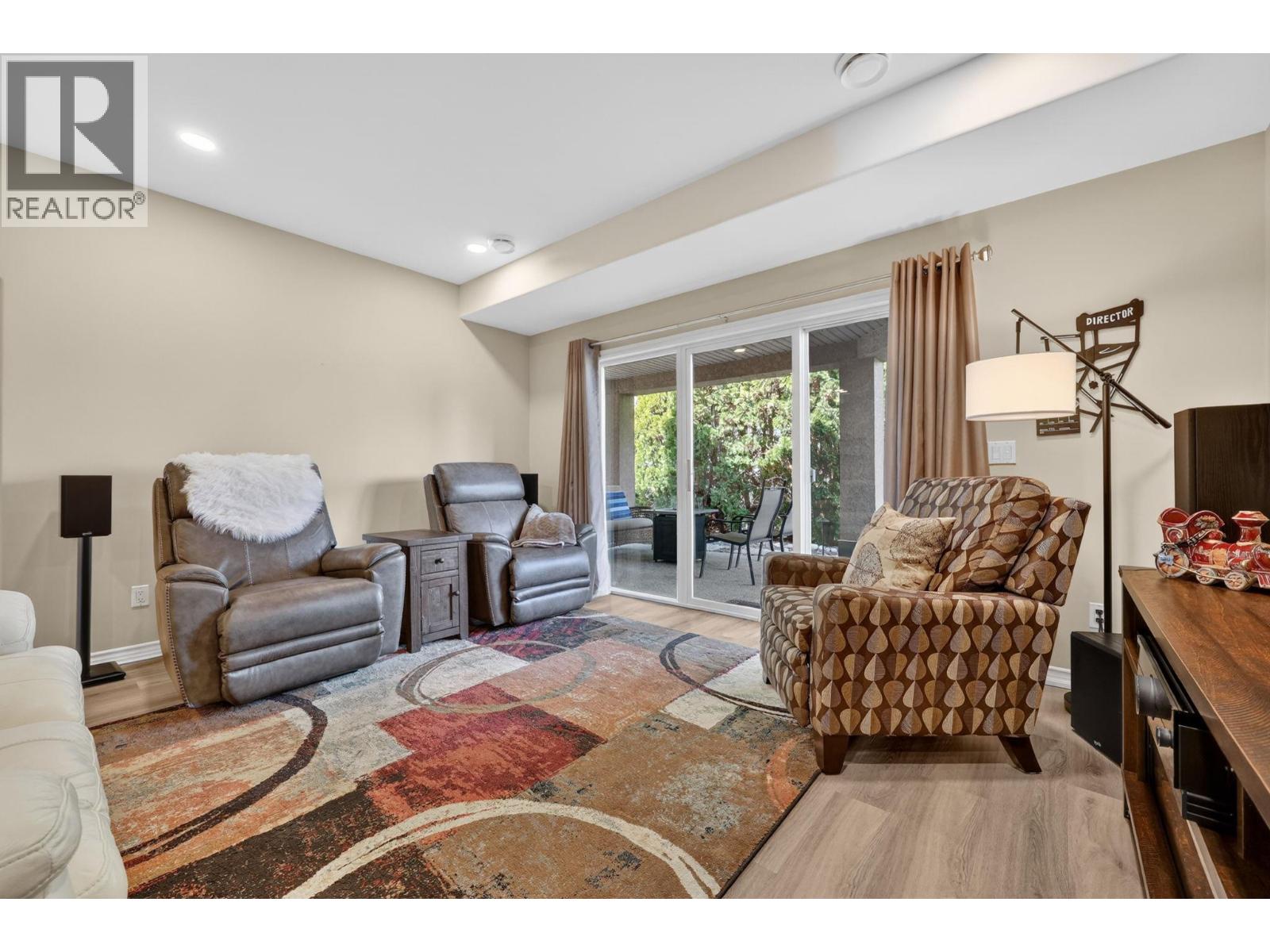 3925 Gallaghers Circle