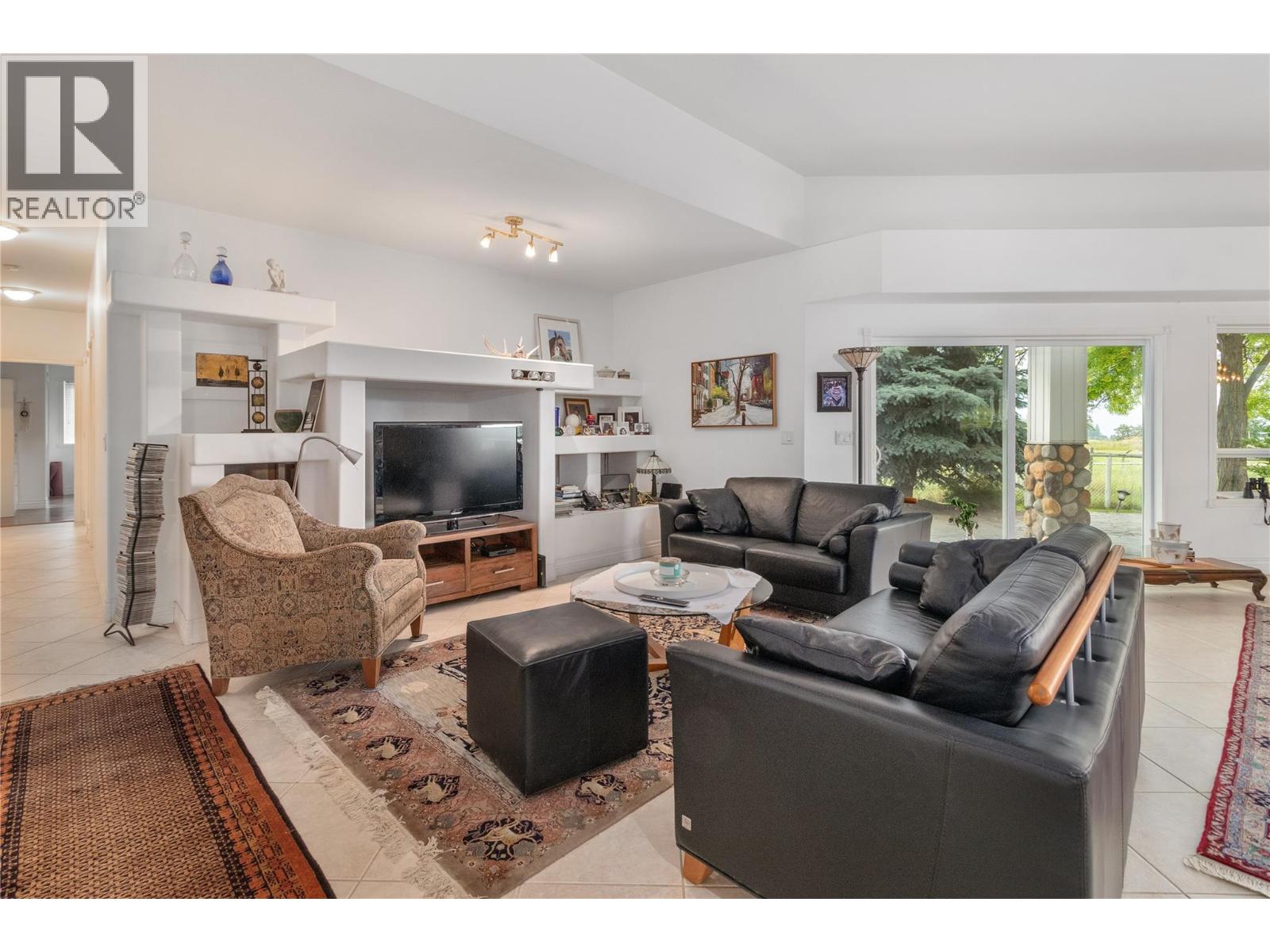 2457 Belgo Road