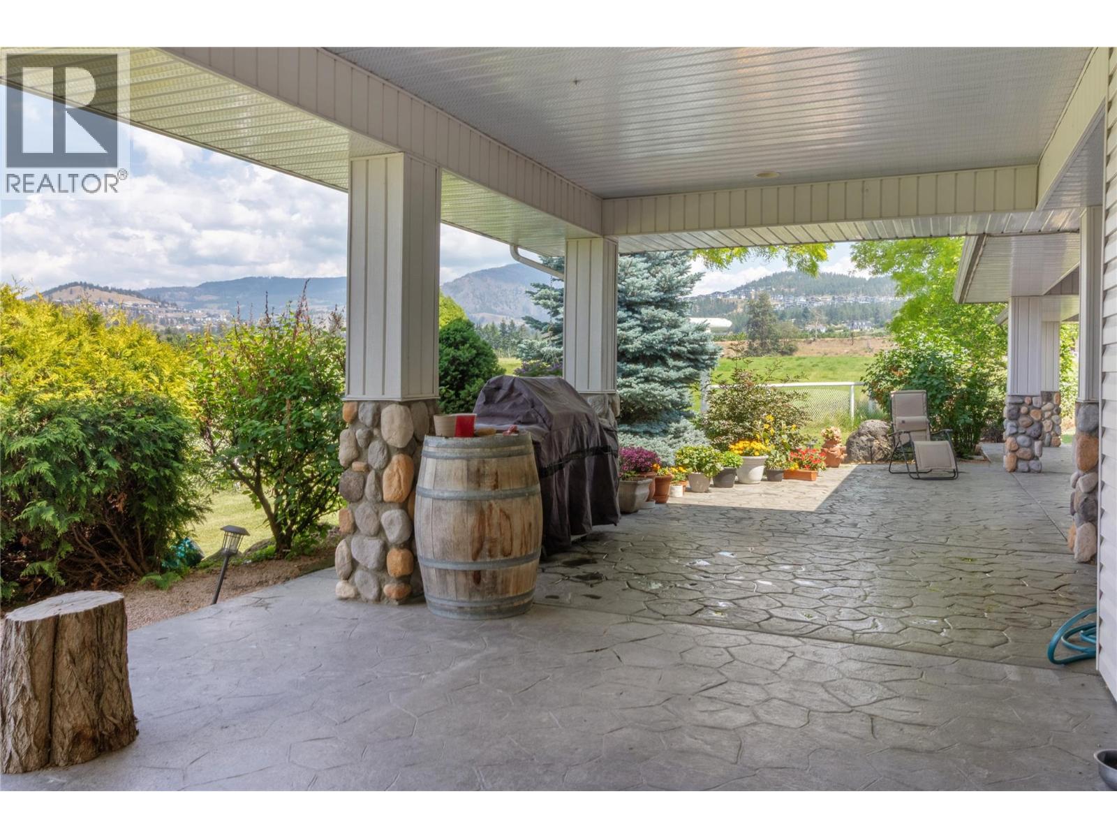 2457 Belgo Road