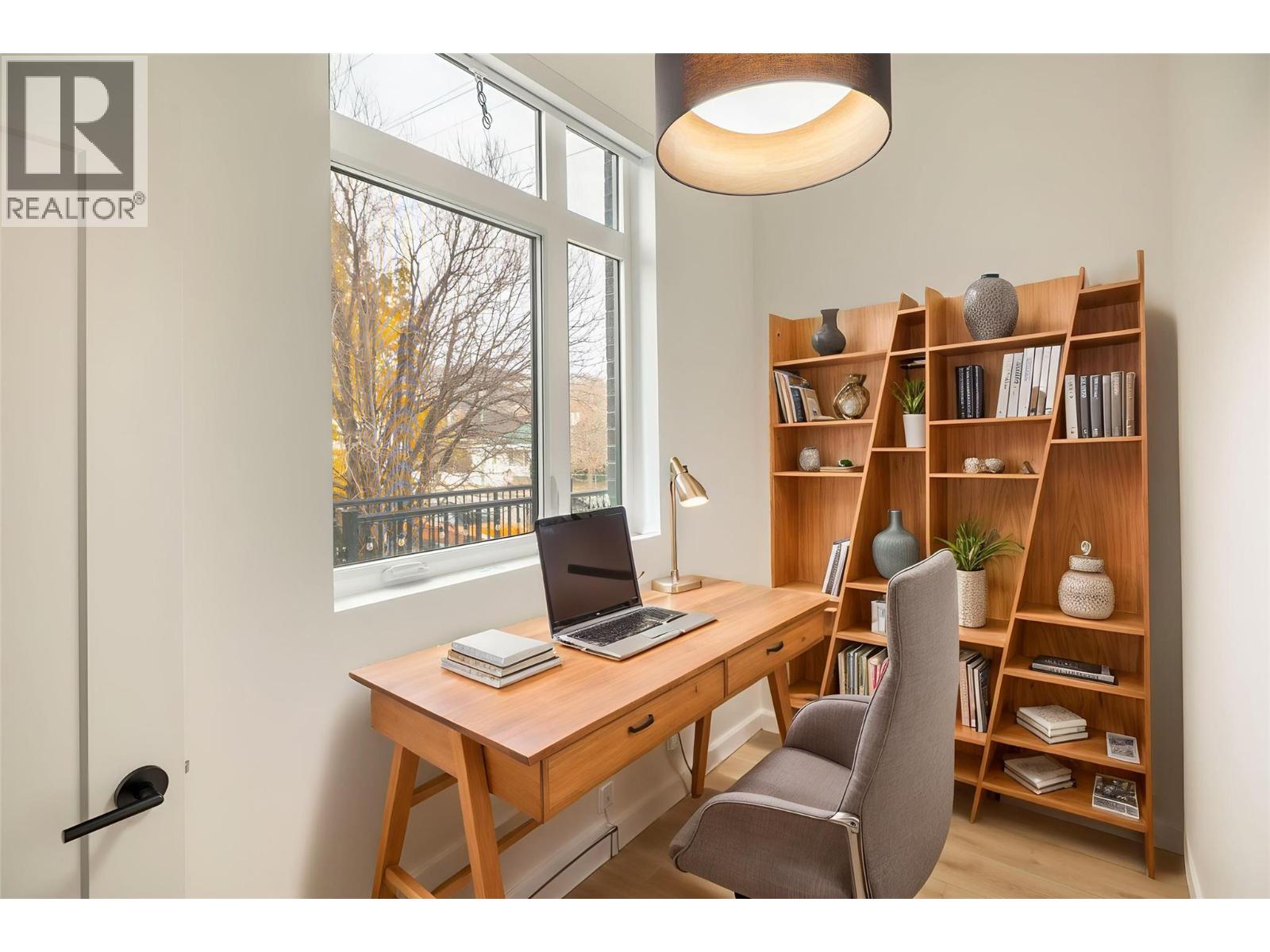 660 Cawston Avenue Unit# 105