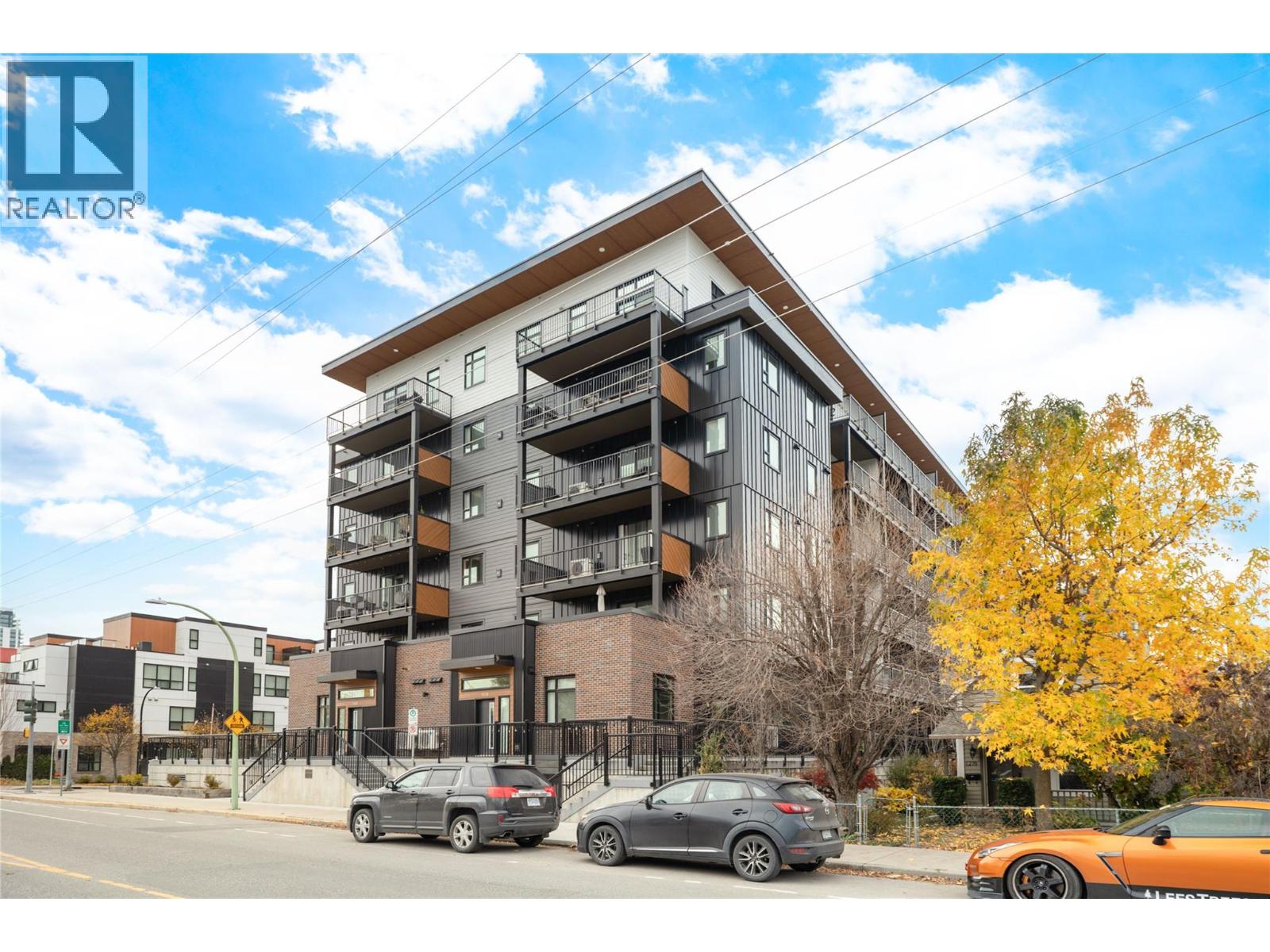 660 Cawston Avenue Unit# 105