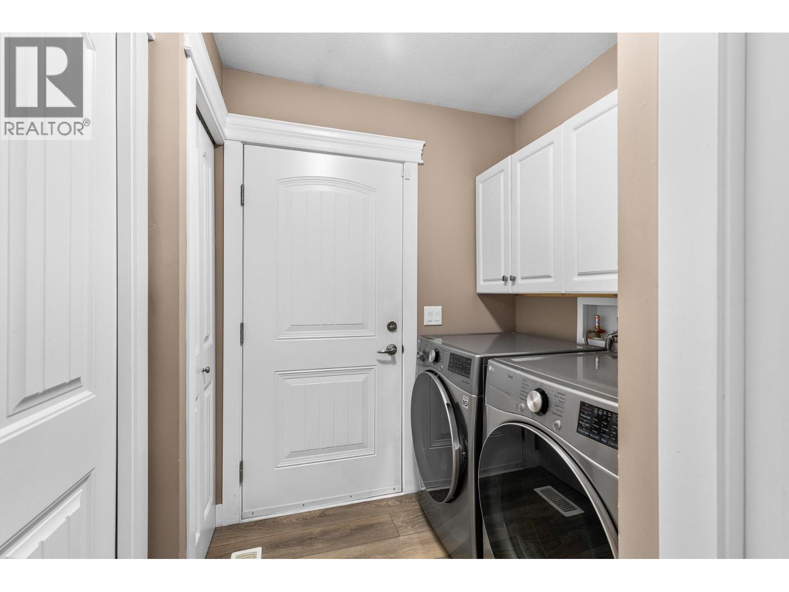 3360 Mimosa Drive