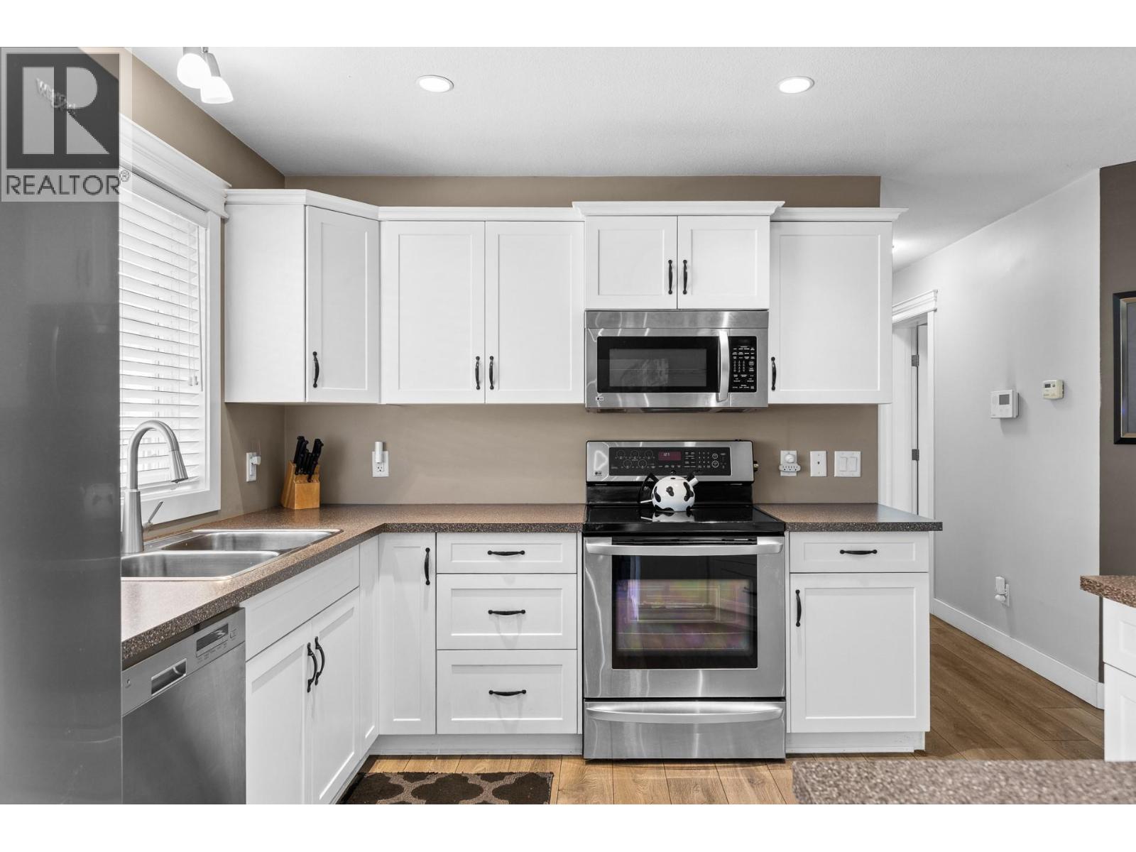 3360 Mimosa Drive
