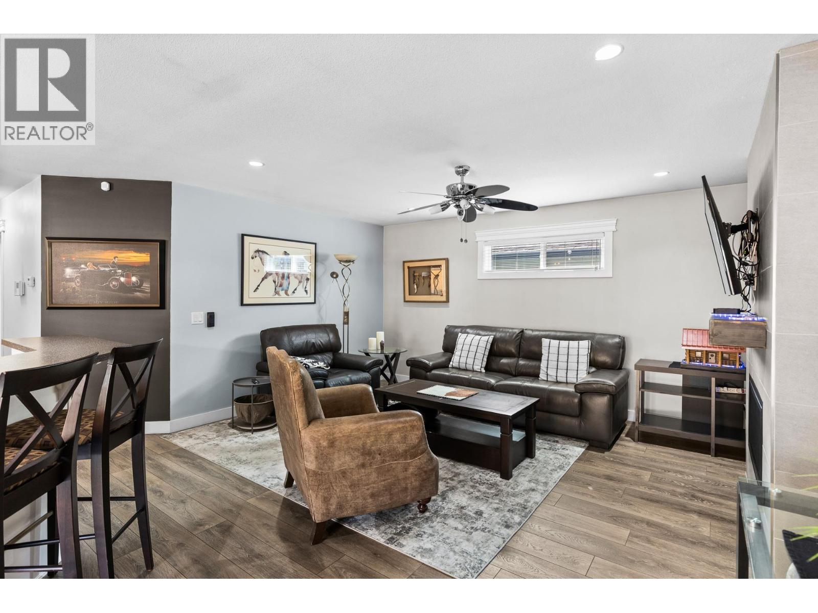 3360 Mimosa Drive
