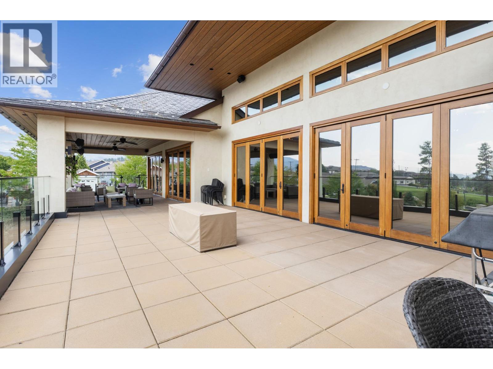 3360 Mimosa Drive