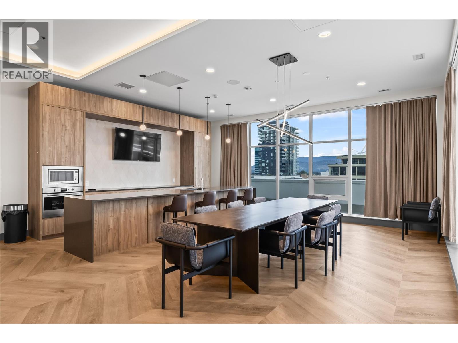 238 Leon Avenue Unit# 2107