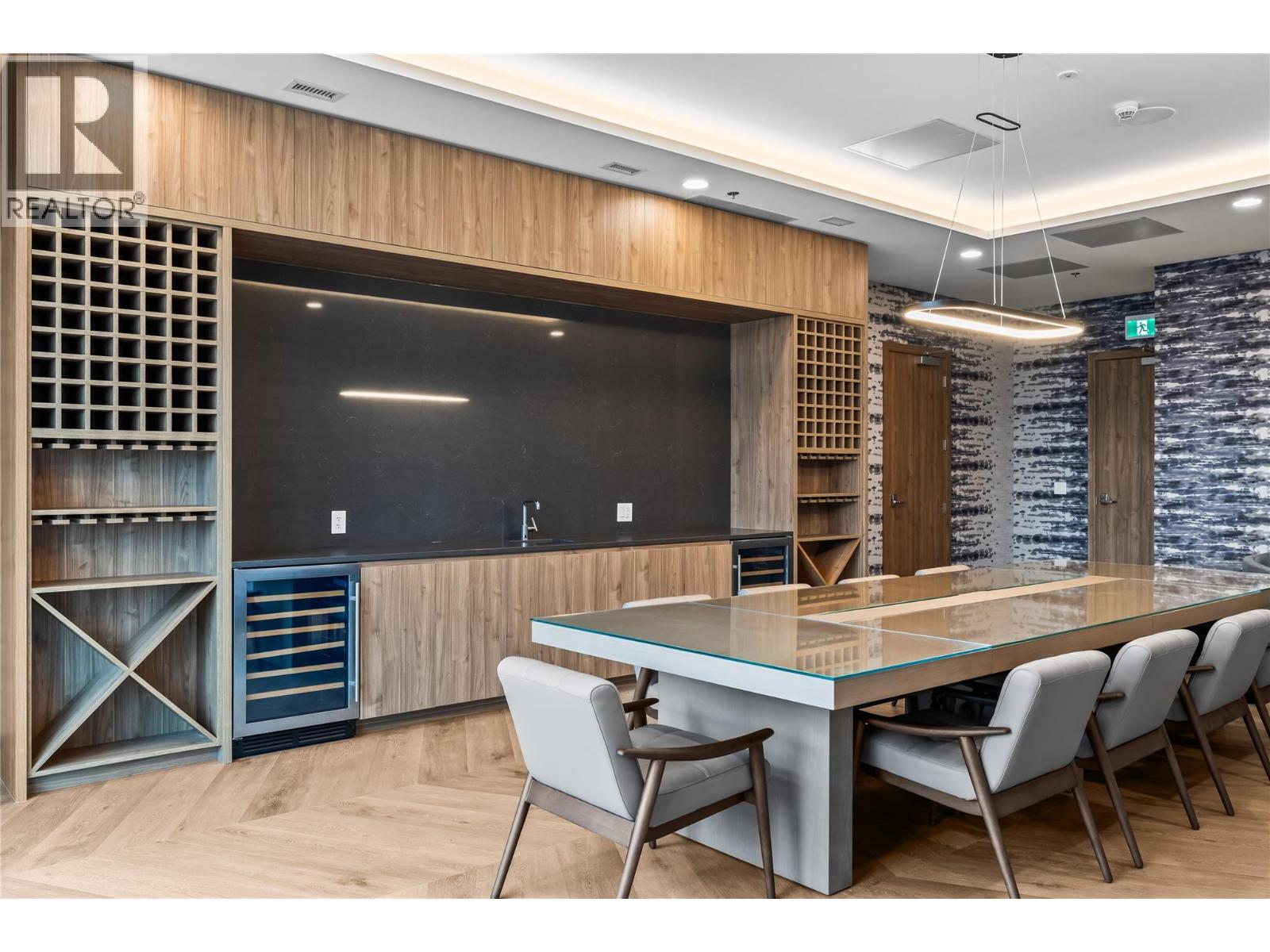 238 Leon Avenue Unit# 2107