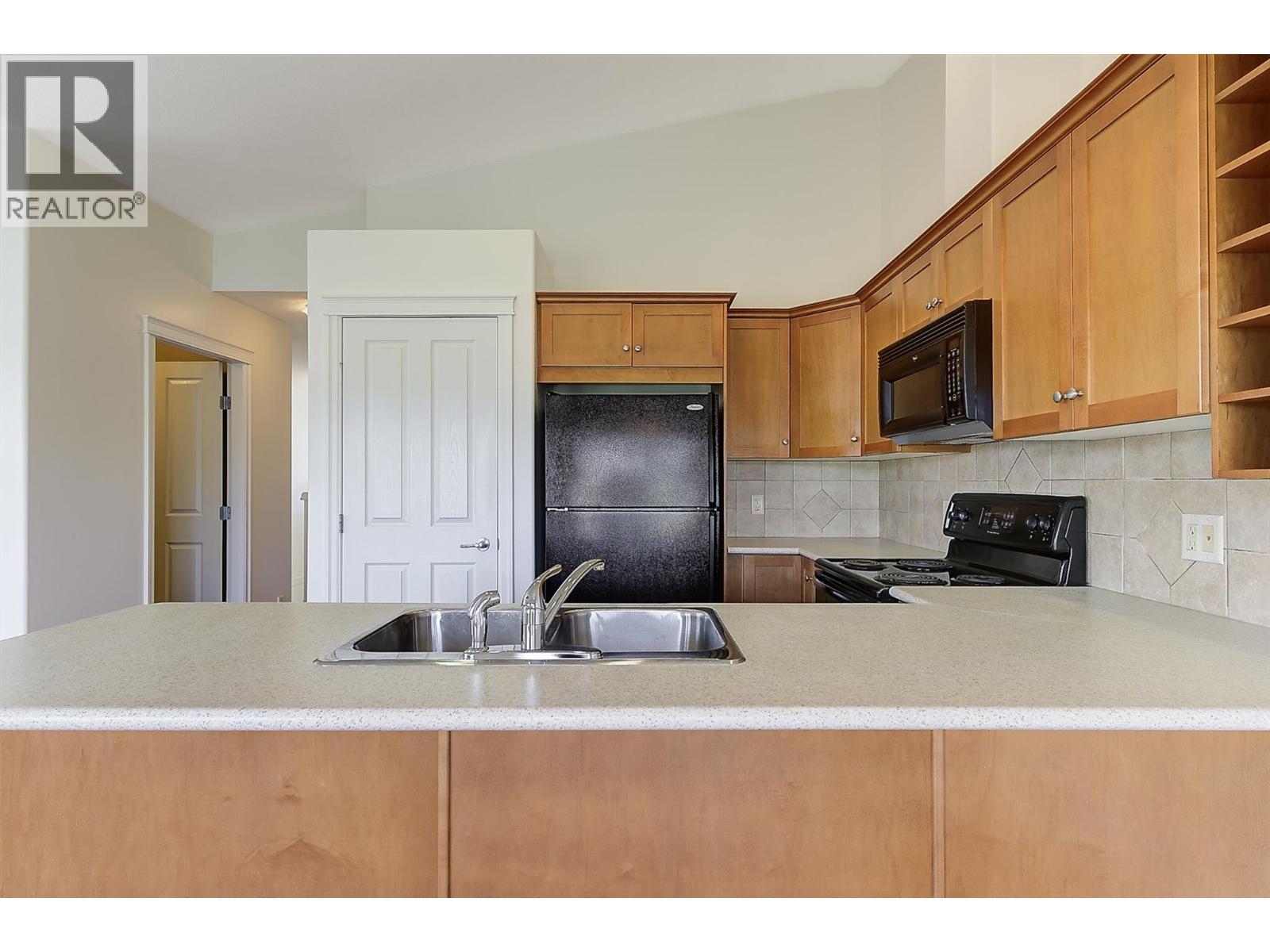 245 Snowsell Street Unit# 118