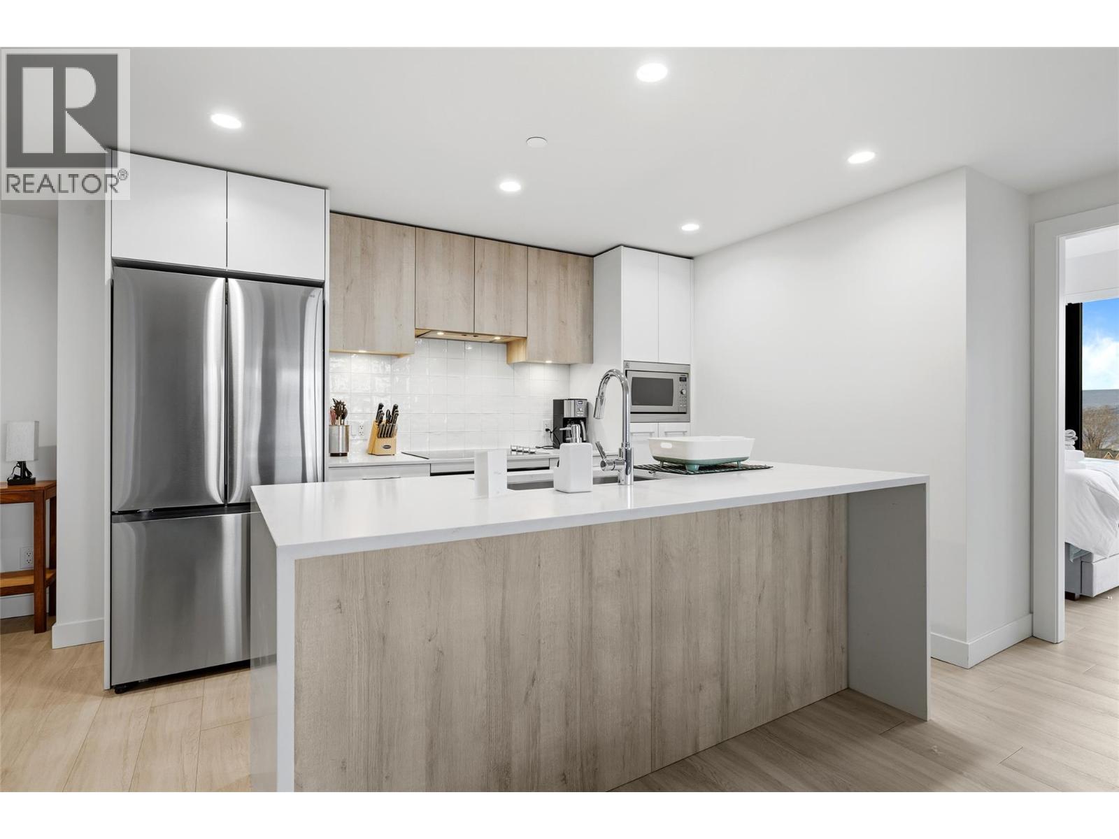 3699 Capozzi Road Unit# 811