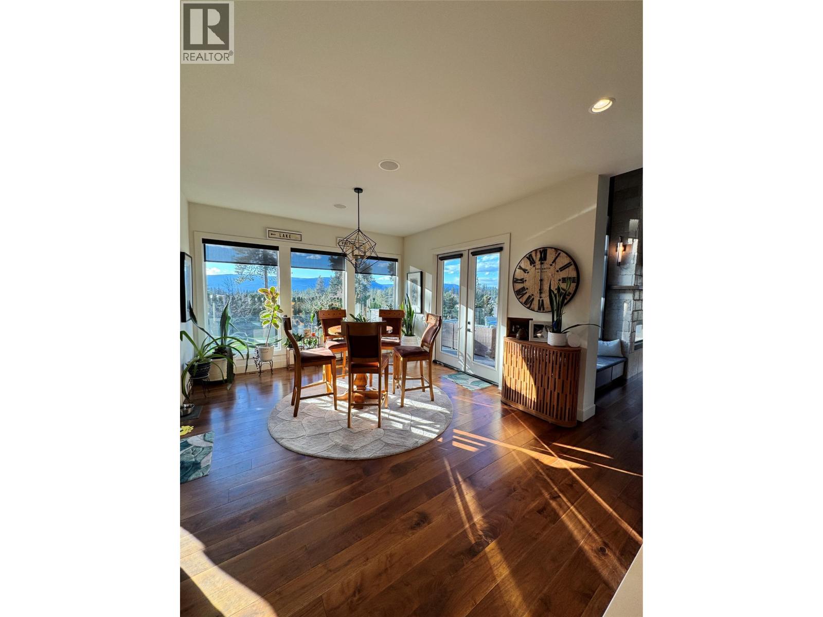 3990 Fairwinds Court