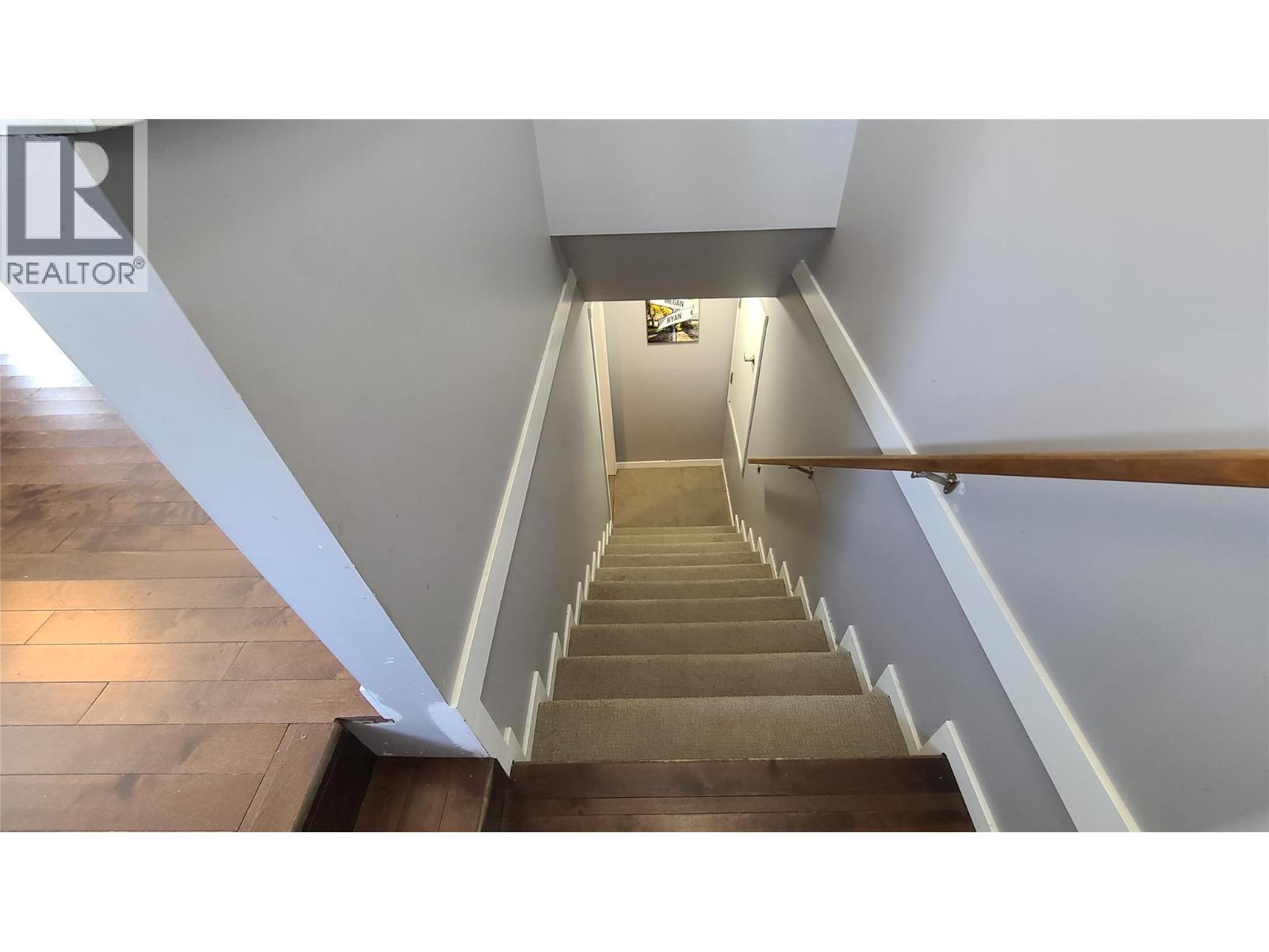 2670 GLENMORE RD Road