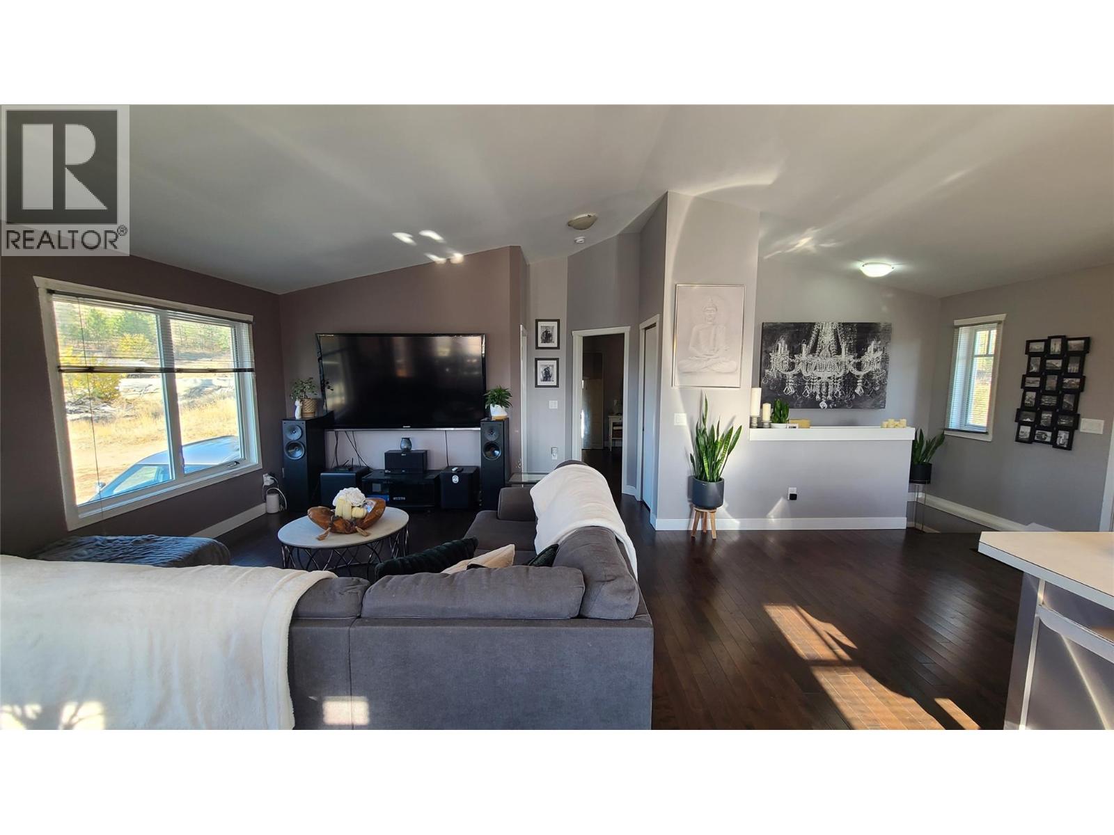 2670 GLENMORE RD Road
