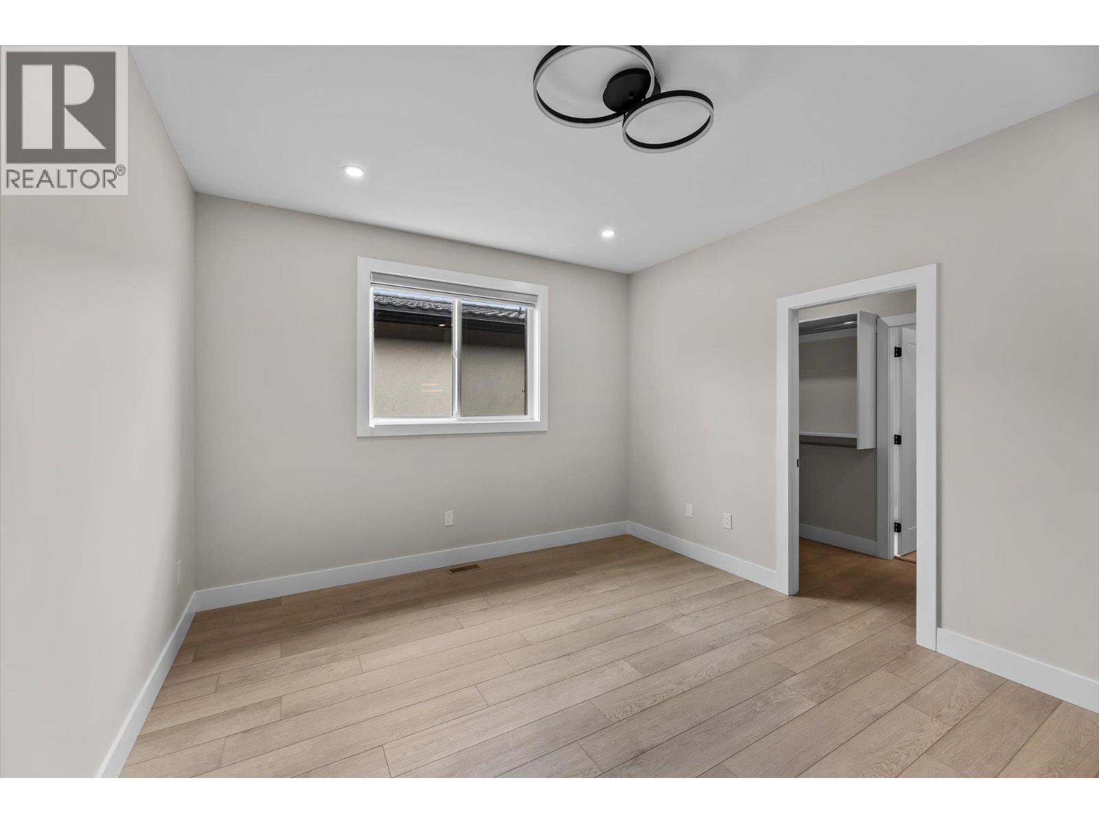 1793 Viewpoint Drive
