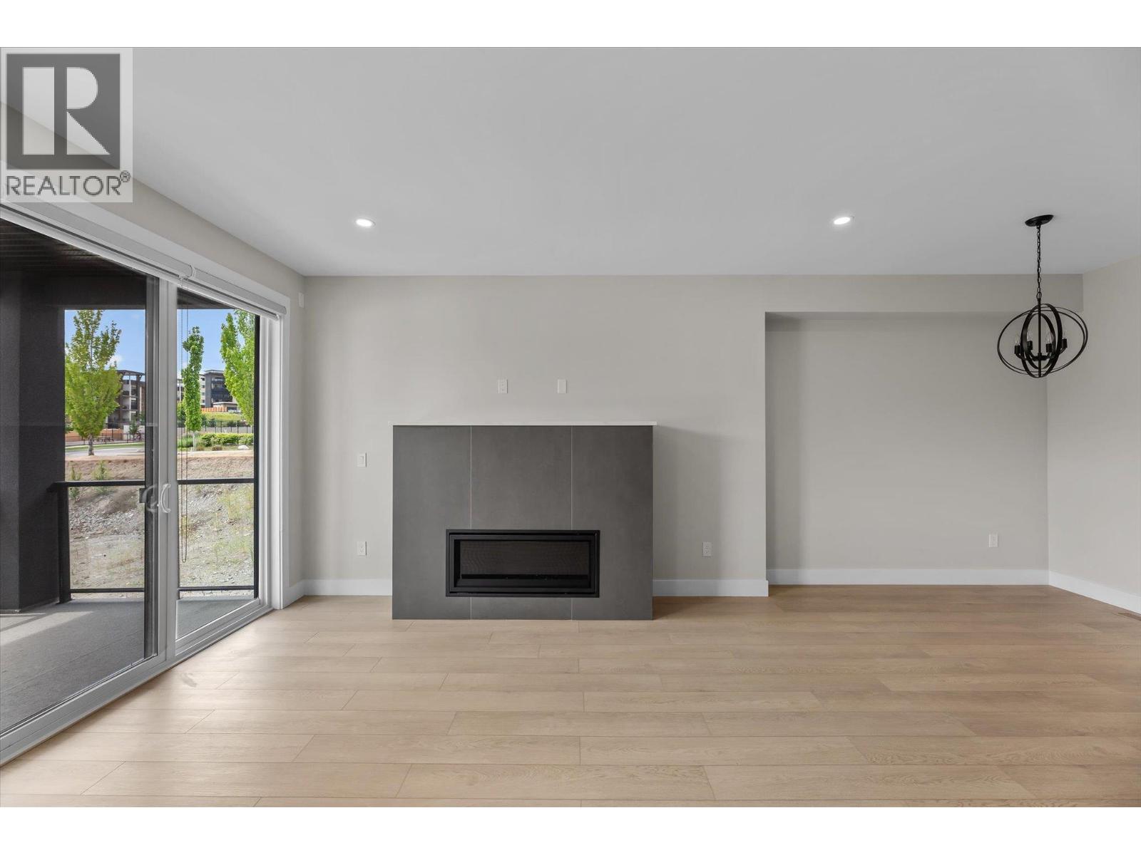 1793 Viewpoint Drive