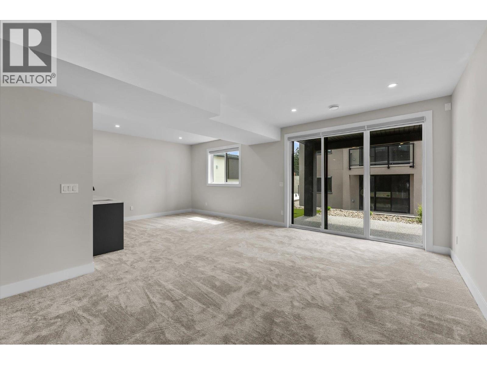 1793 Viewpoint Drive