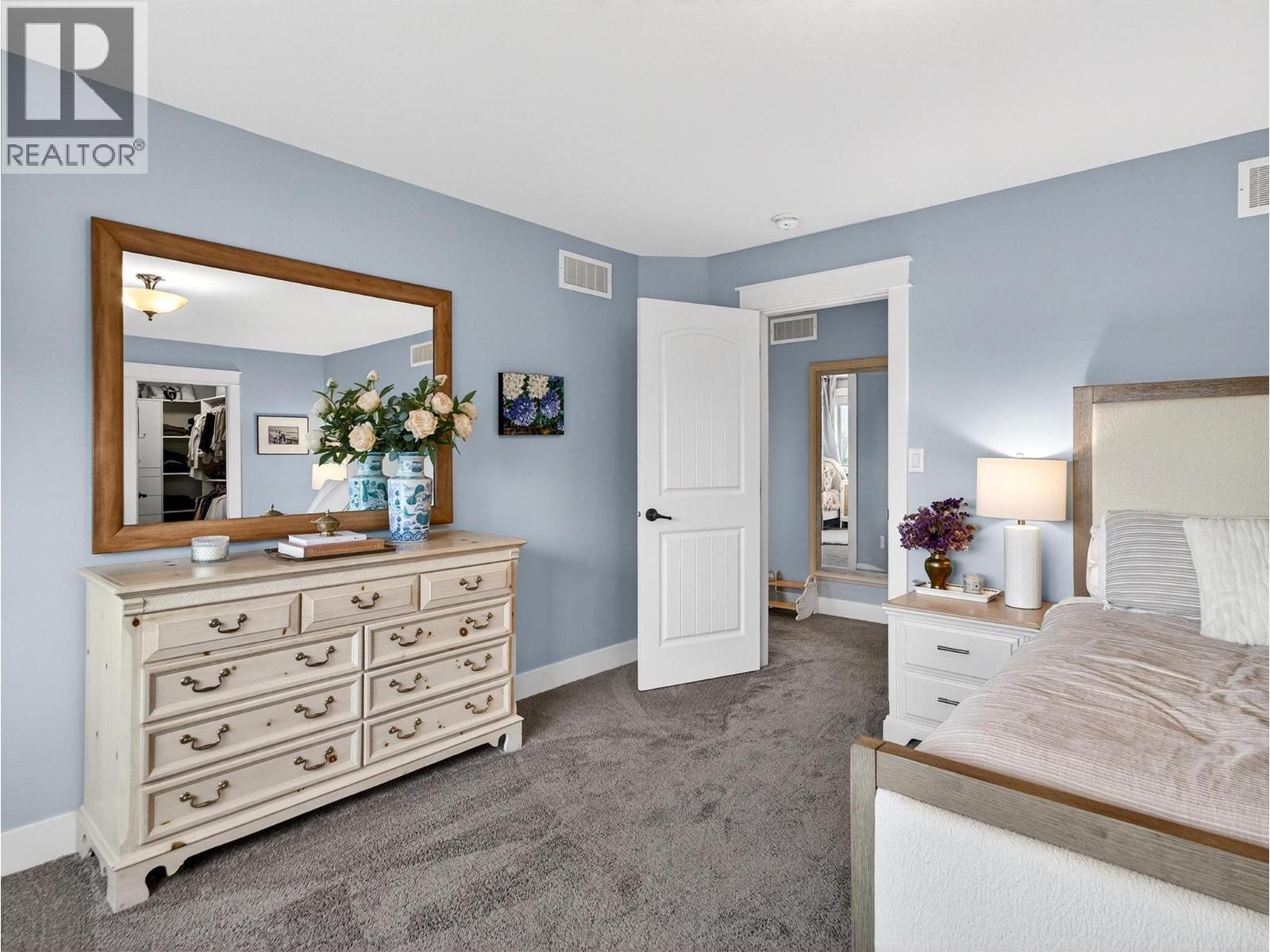 2371 Paramount Drive