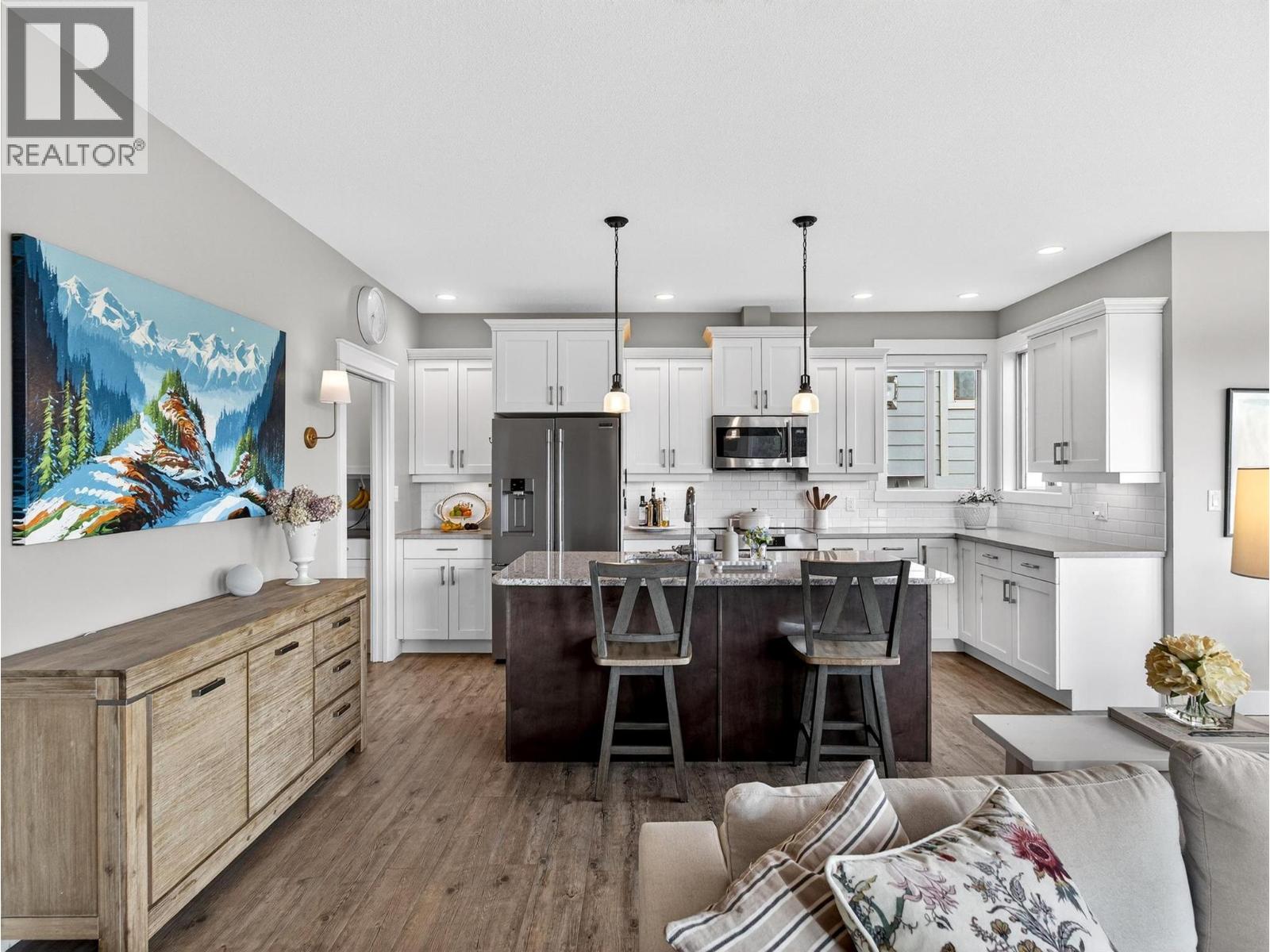 2371 Paramount Drive