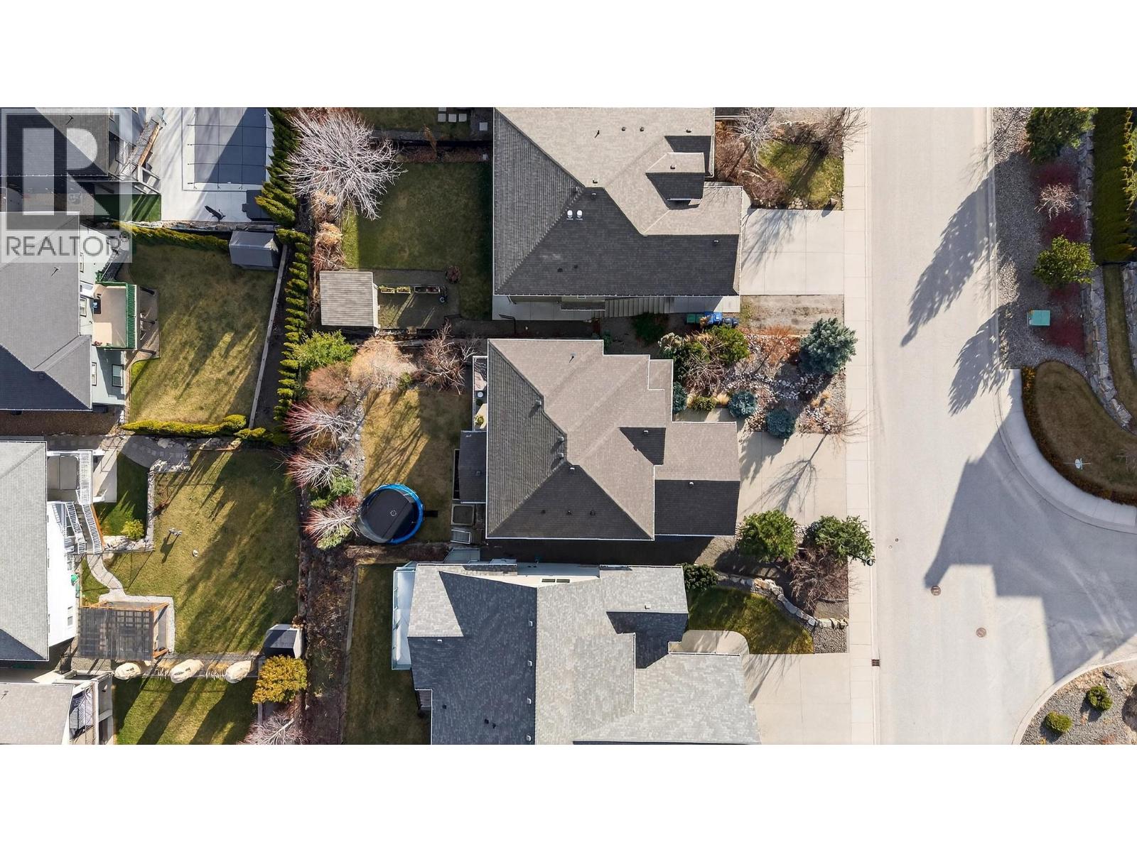 2371 Paramount Drive