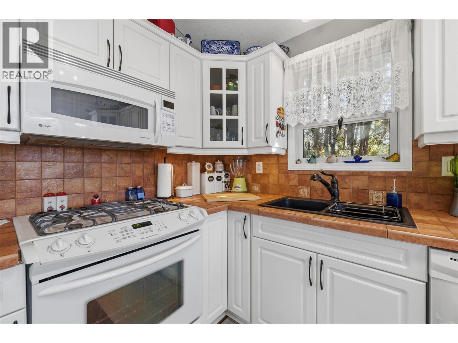 415 Commonwealth Road Unit# 348