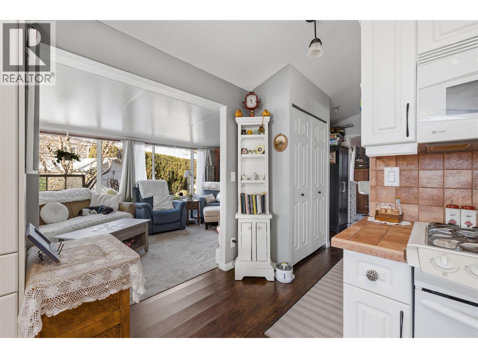 415 Commonwealth Road Unit# 348