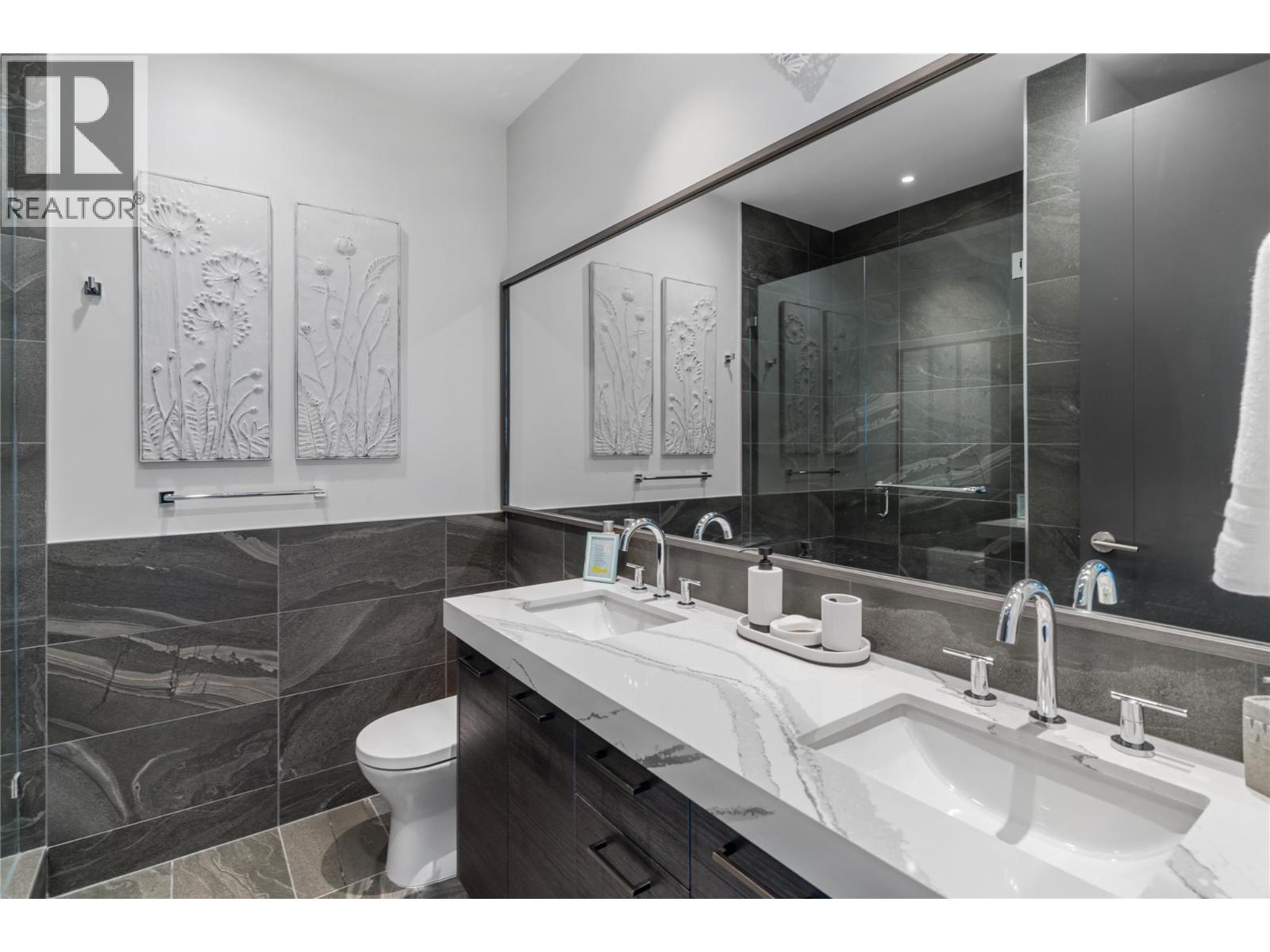 1181 Sunset Drive Unit# 2802