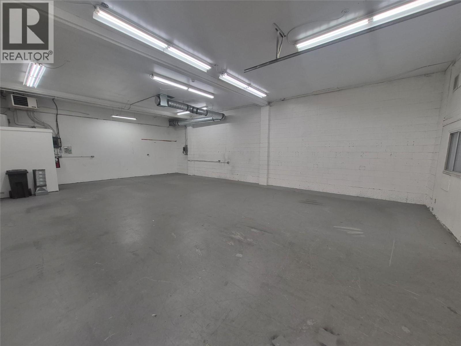 571 Gaston Avenue Unit# Unit B and C
