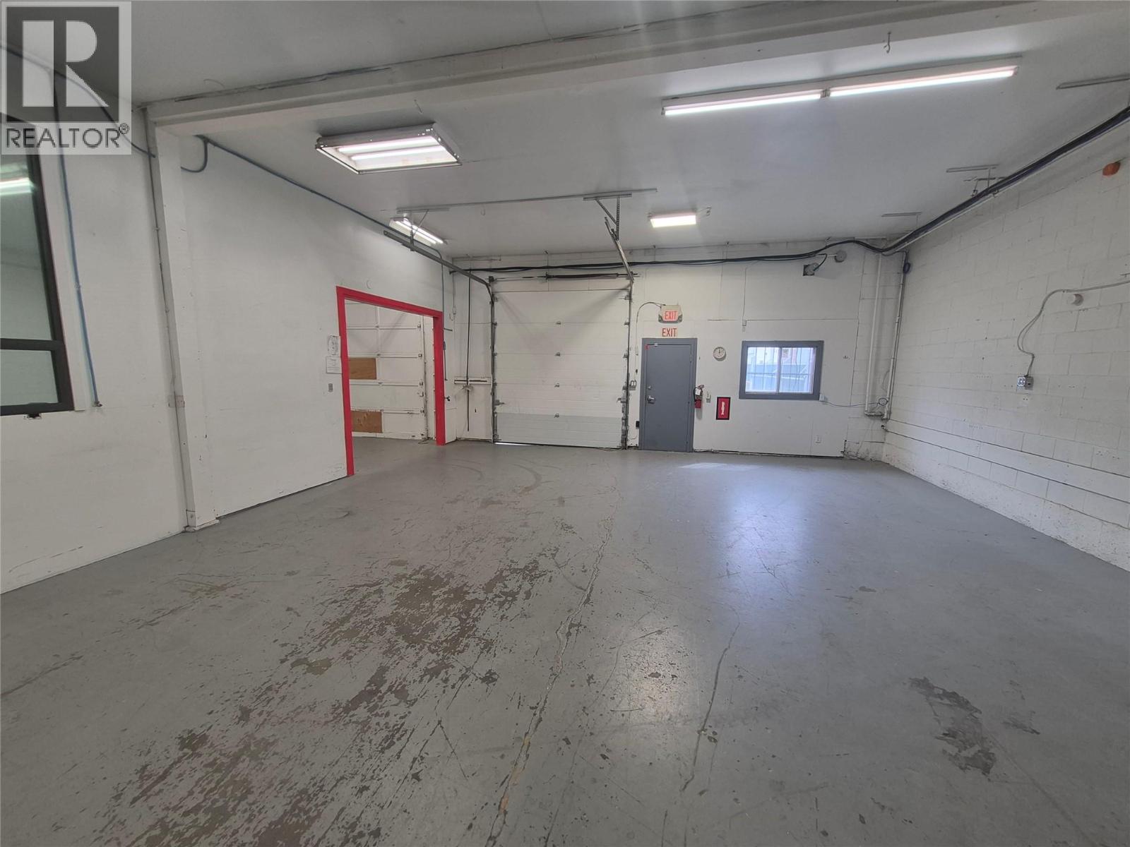 571 Gaston Avenue Unit# Unit B and C