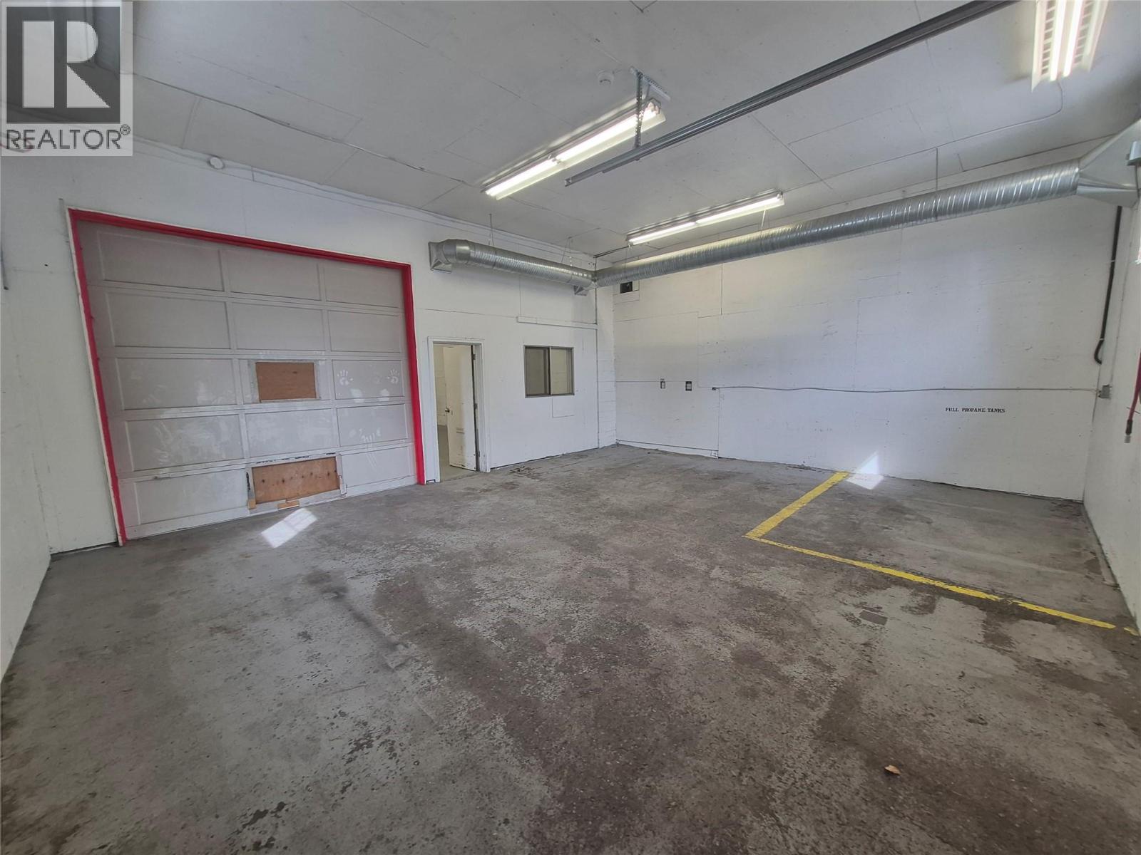 571 Gaston Avenue Unit# Unit B and C