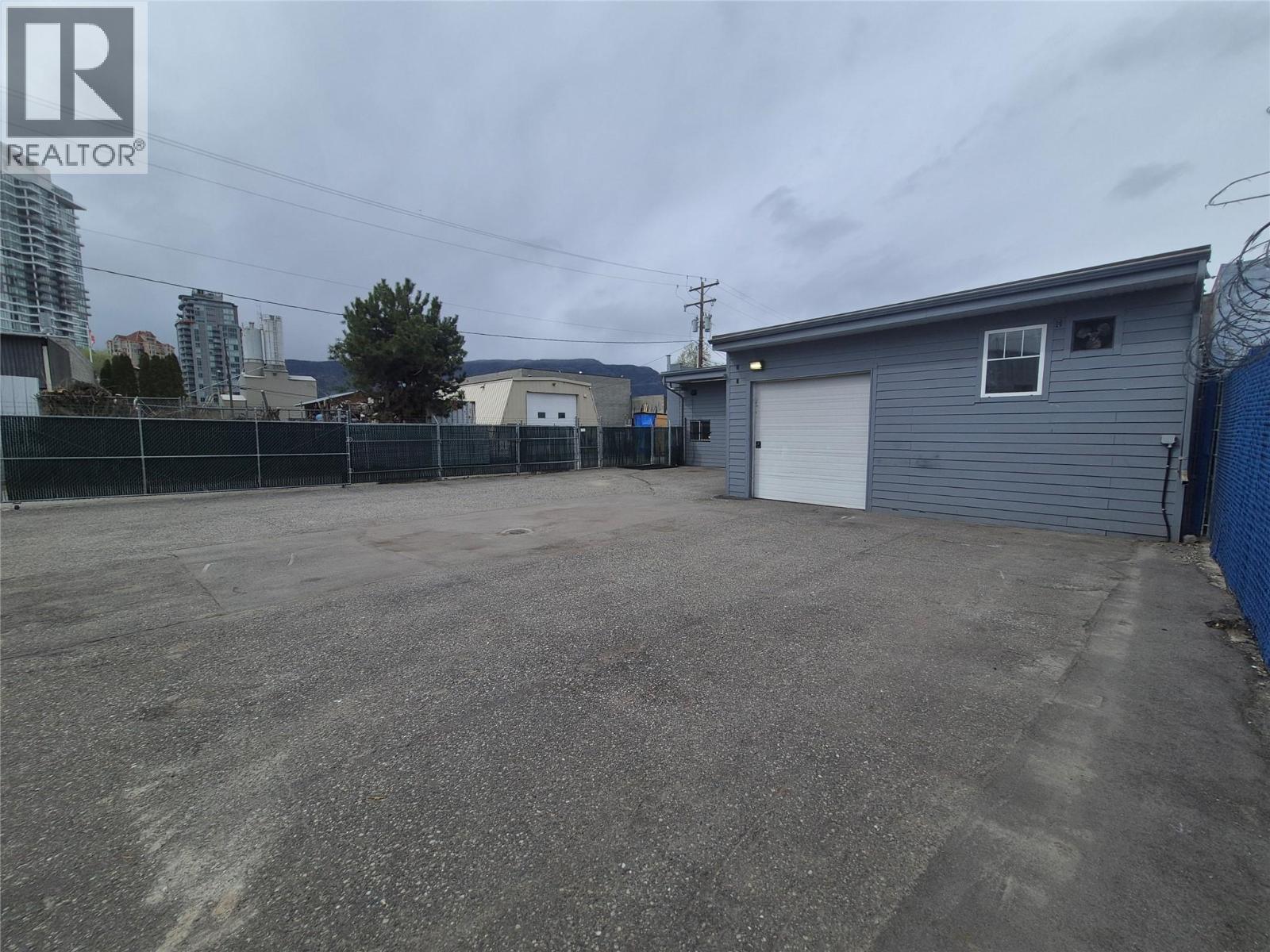 571 Gaston Avenue Unit# Unit B and C
